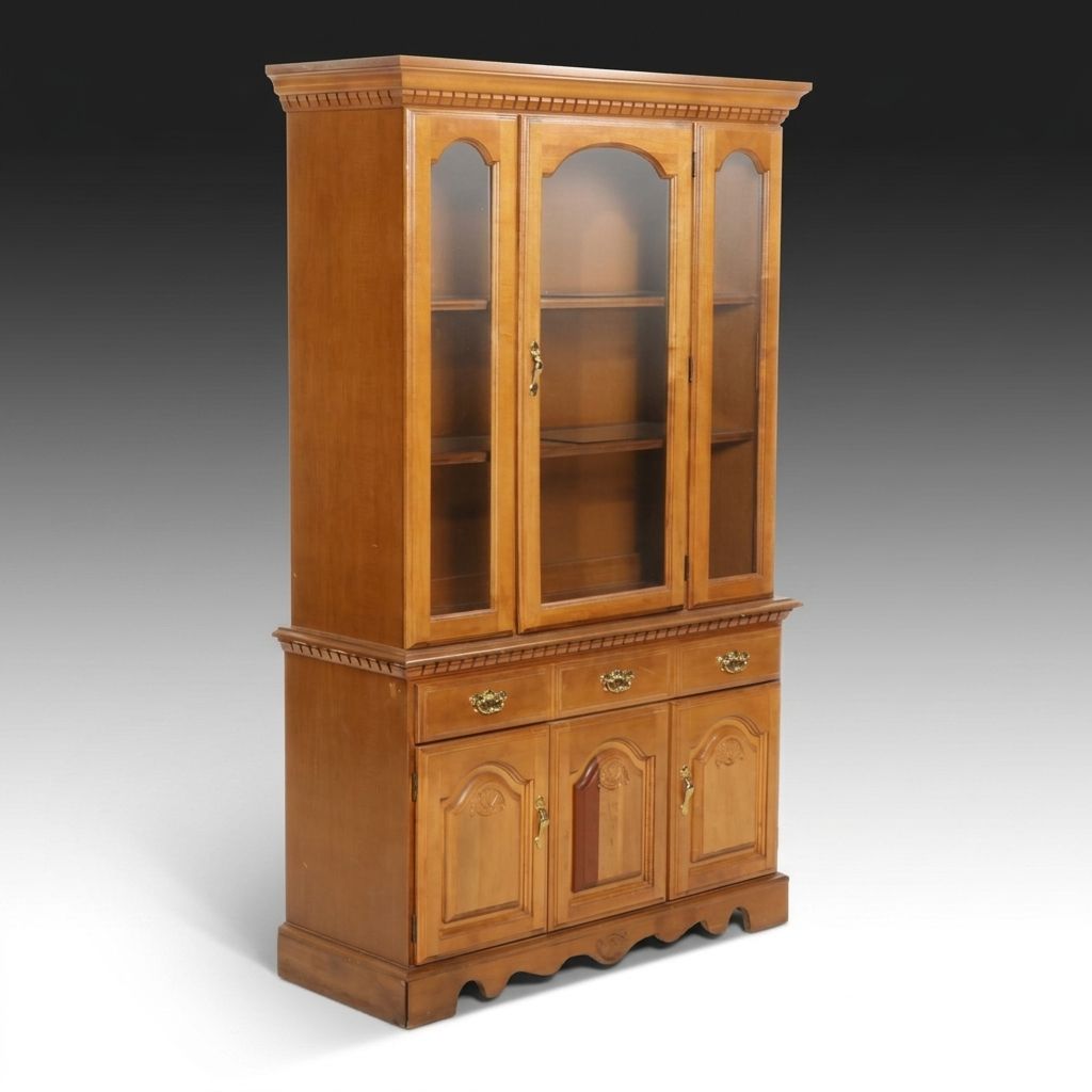 Broyhill China Cabinet, Late 20th Century