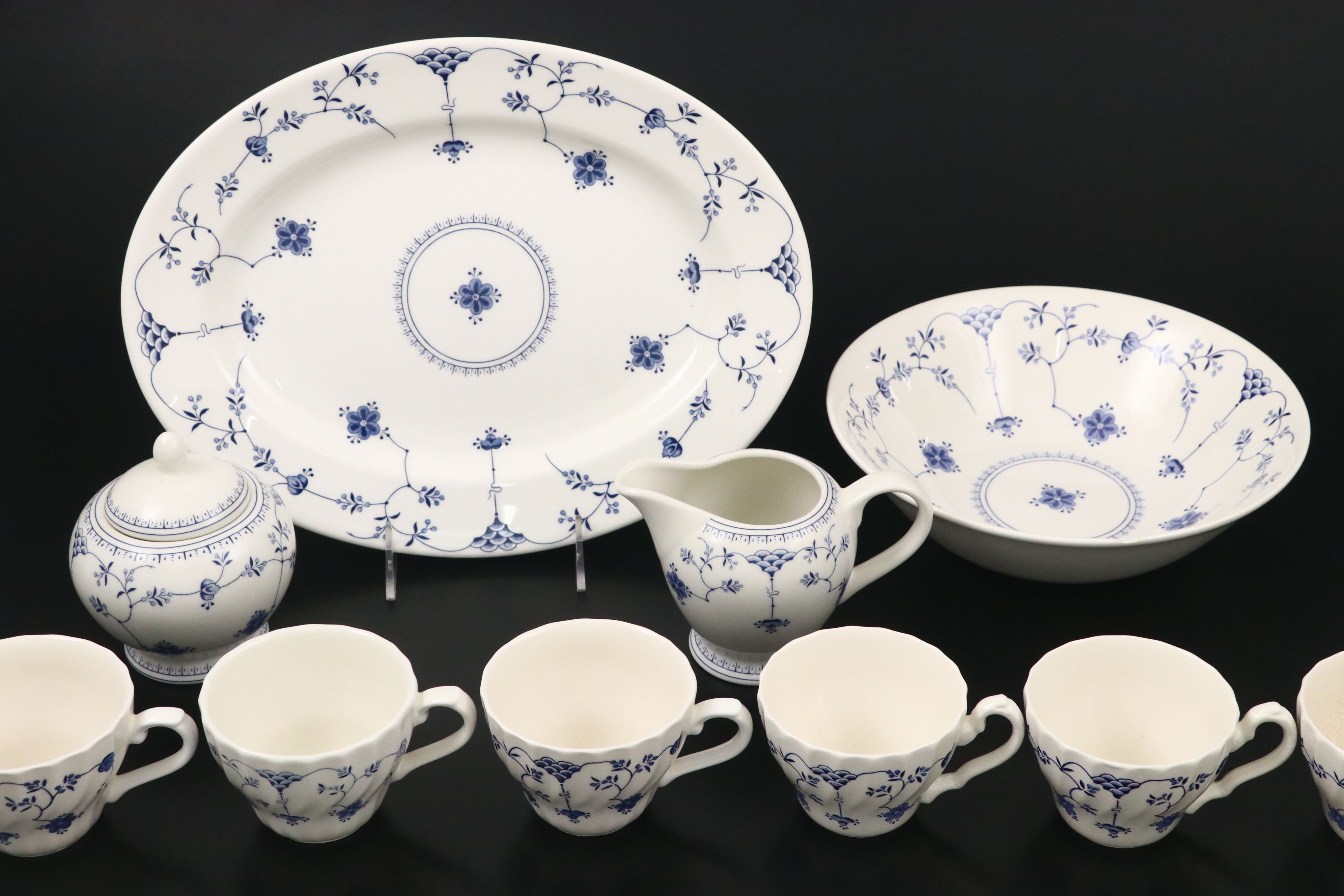 Myott "Finlandia" and Churchill "Finlandia" Porcelain Tableware