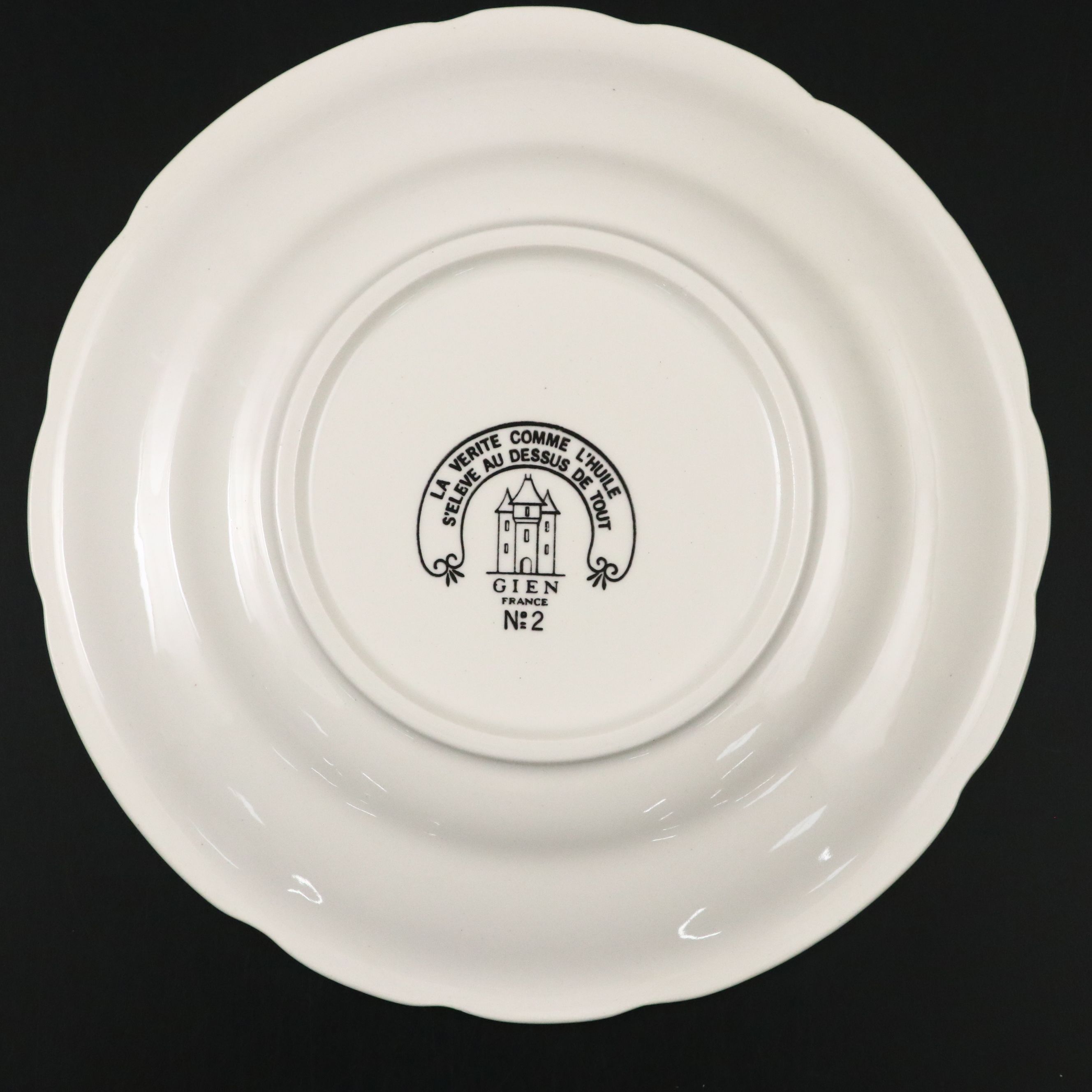 Faiencerie De Gien "Rebus Picture Puzzles" Black Transferware Plates