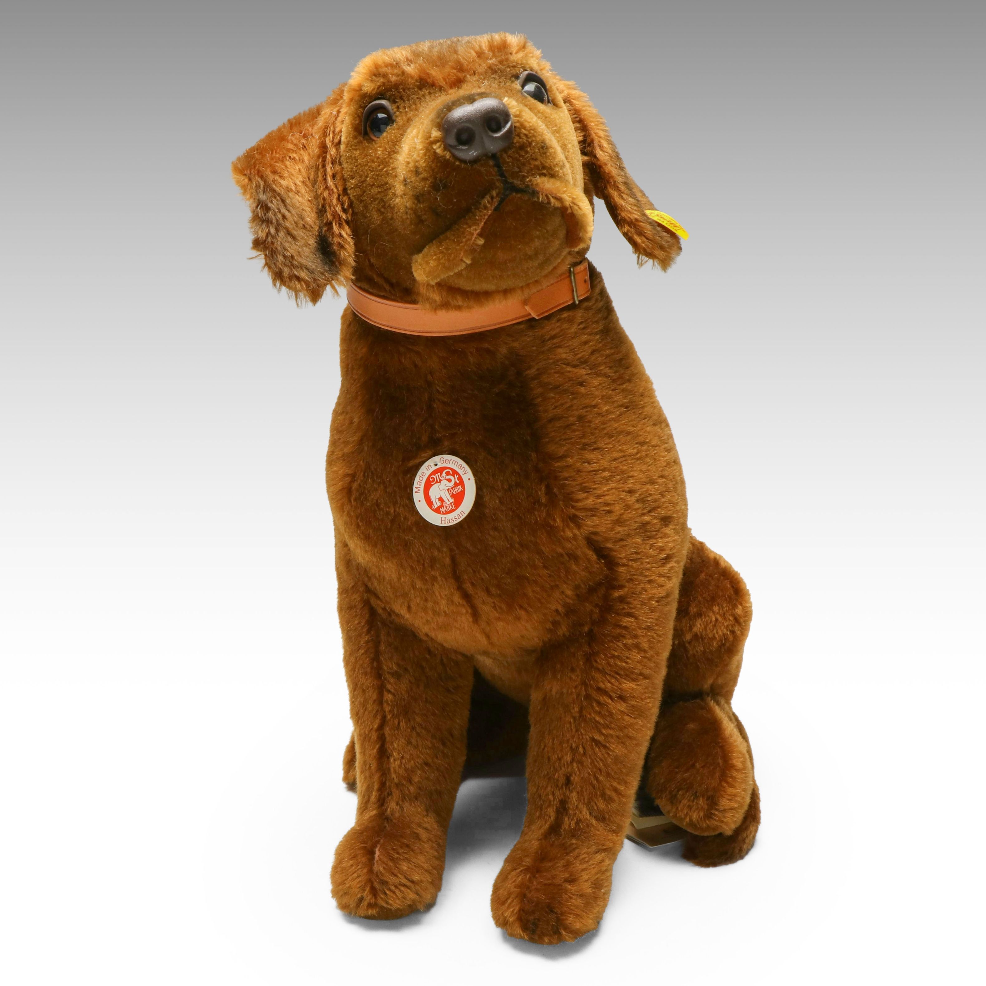 Steiff "Hassan" Mohair Labrador Retriever Stuffed Toy