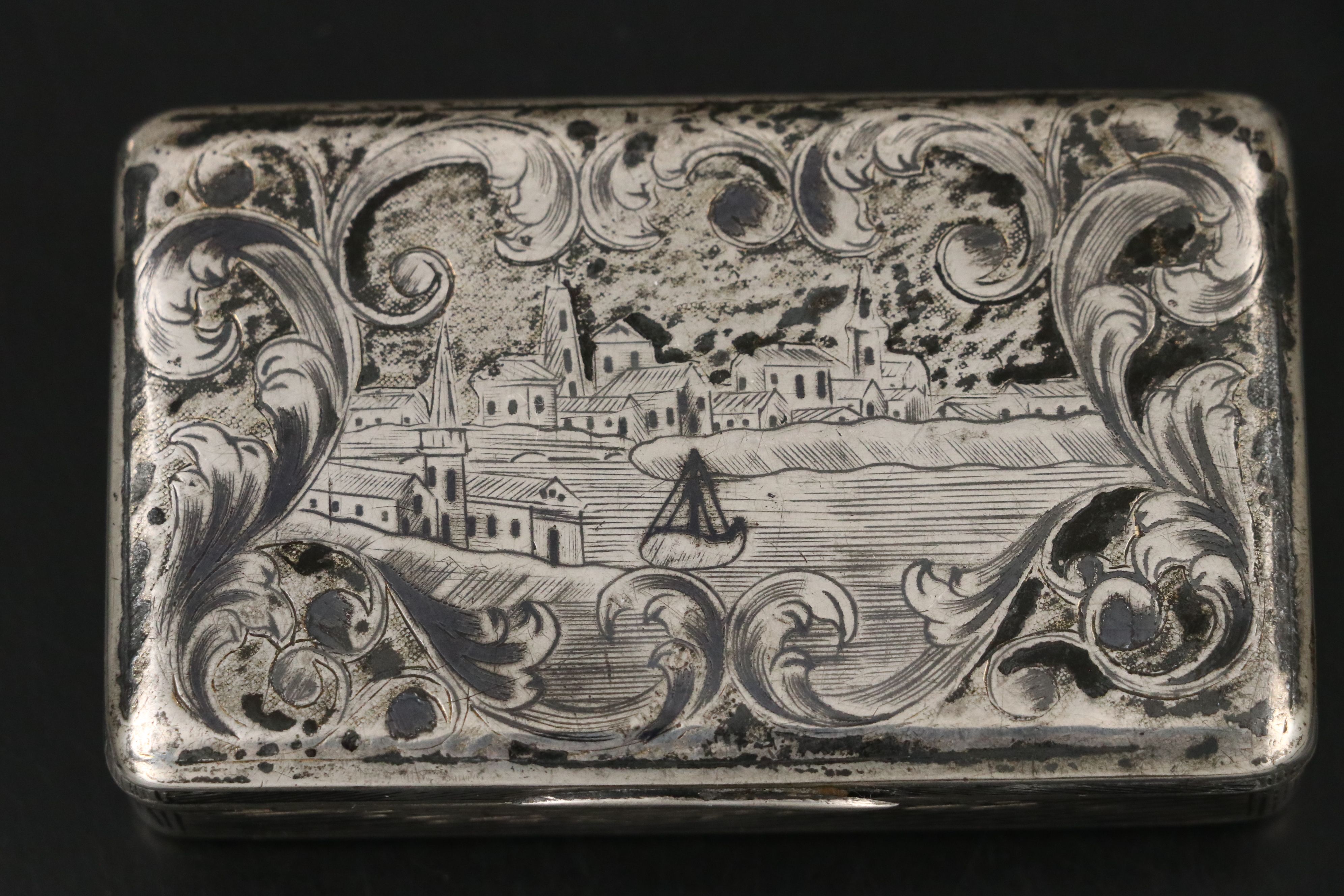 Russian 875 Silver Etched Scenic Snuff Box, Early to Mid-19th Century