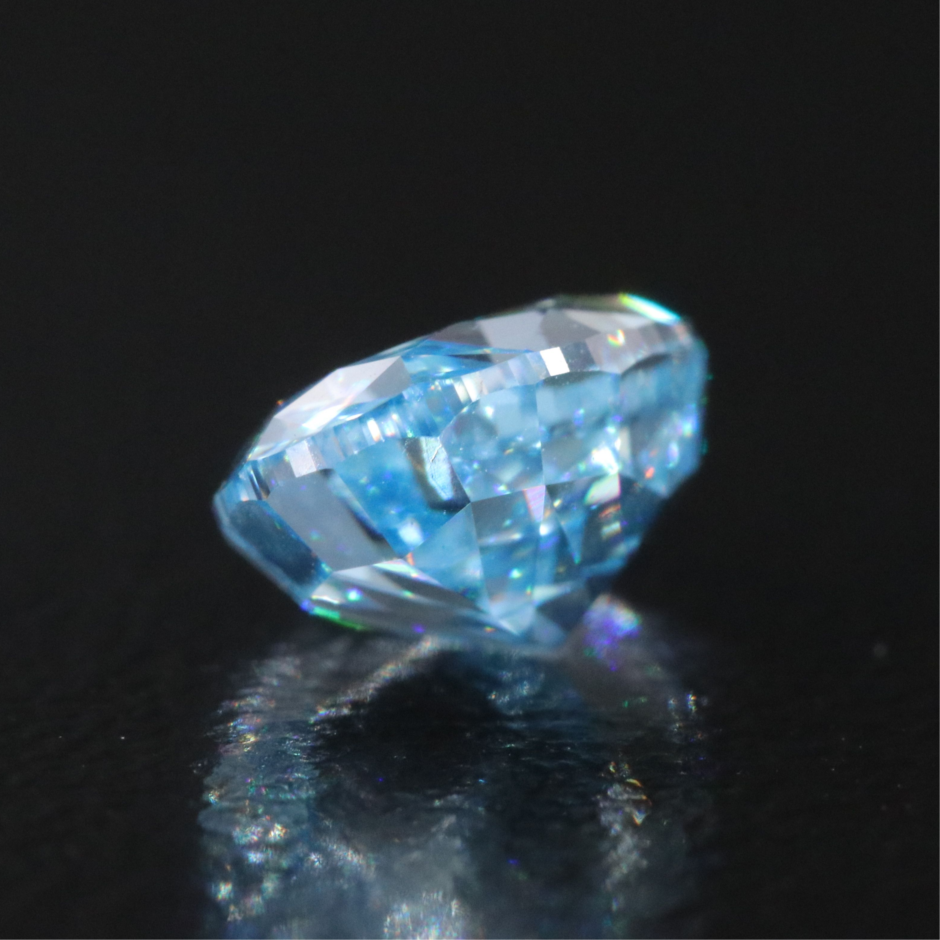 Loose 1.70 CT Fancy Vivid Blue Lab Grown Diamond with IGI Report
