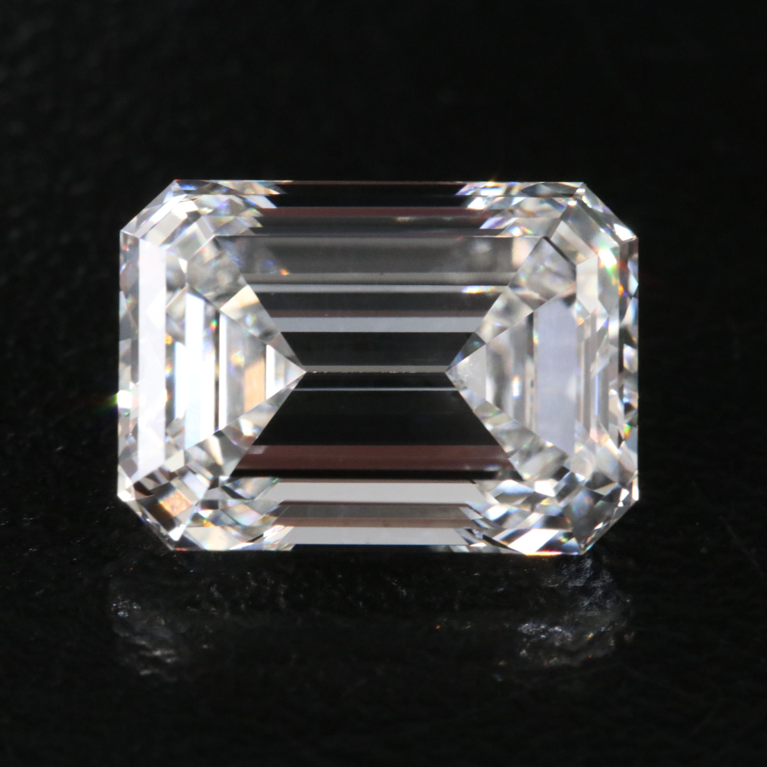 Loose 4.09 CT Lab Grown Diamond with IGI Report
