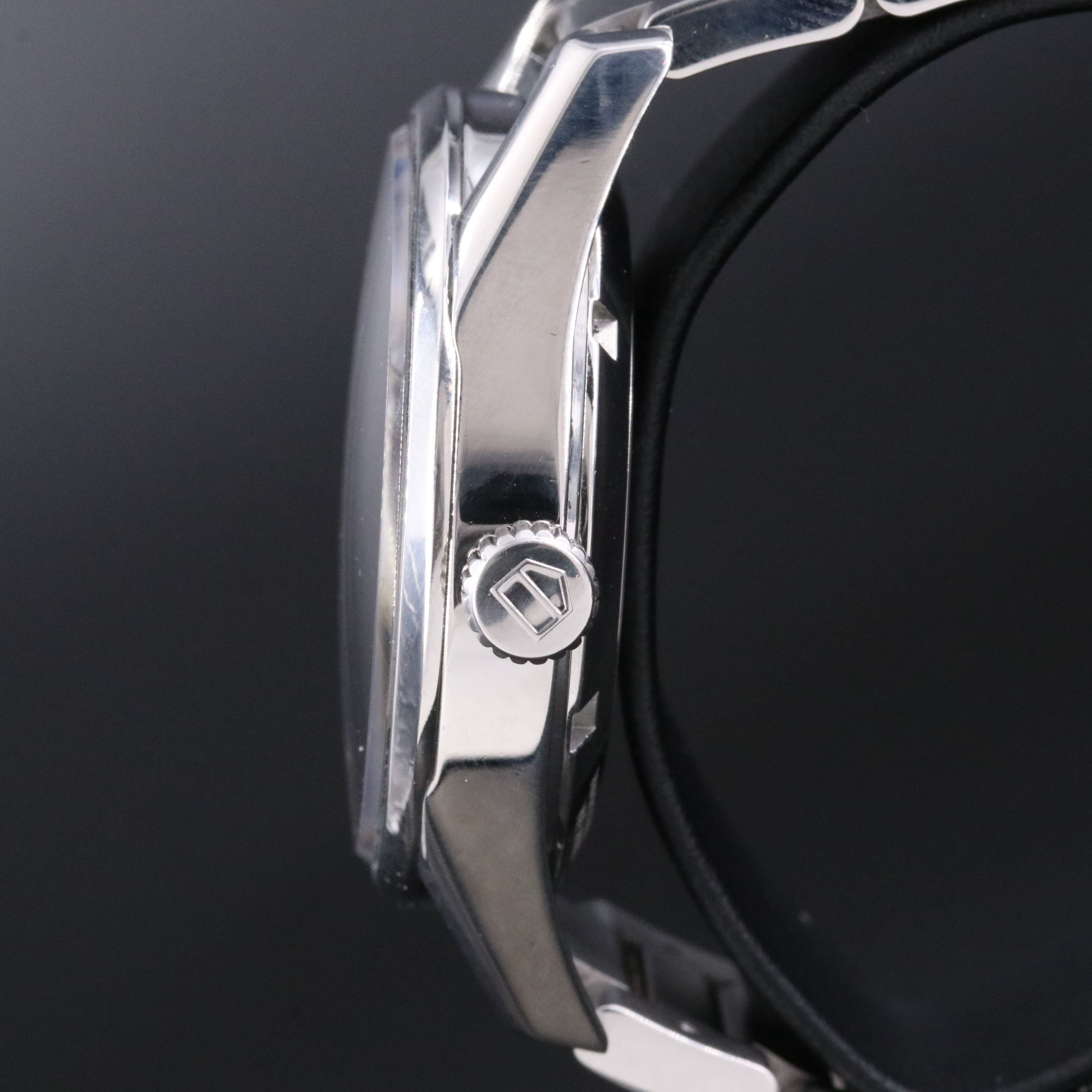 TAG Heuer Carrera Date Black Calibre 5 Automatic Watch WAR211A