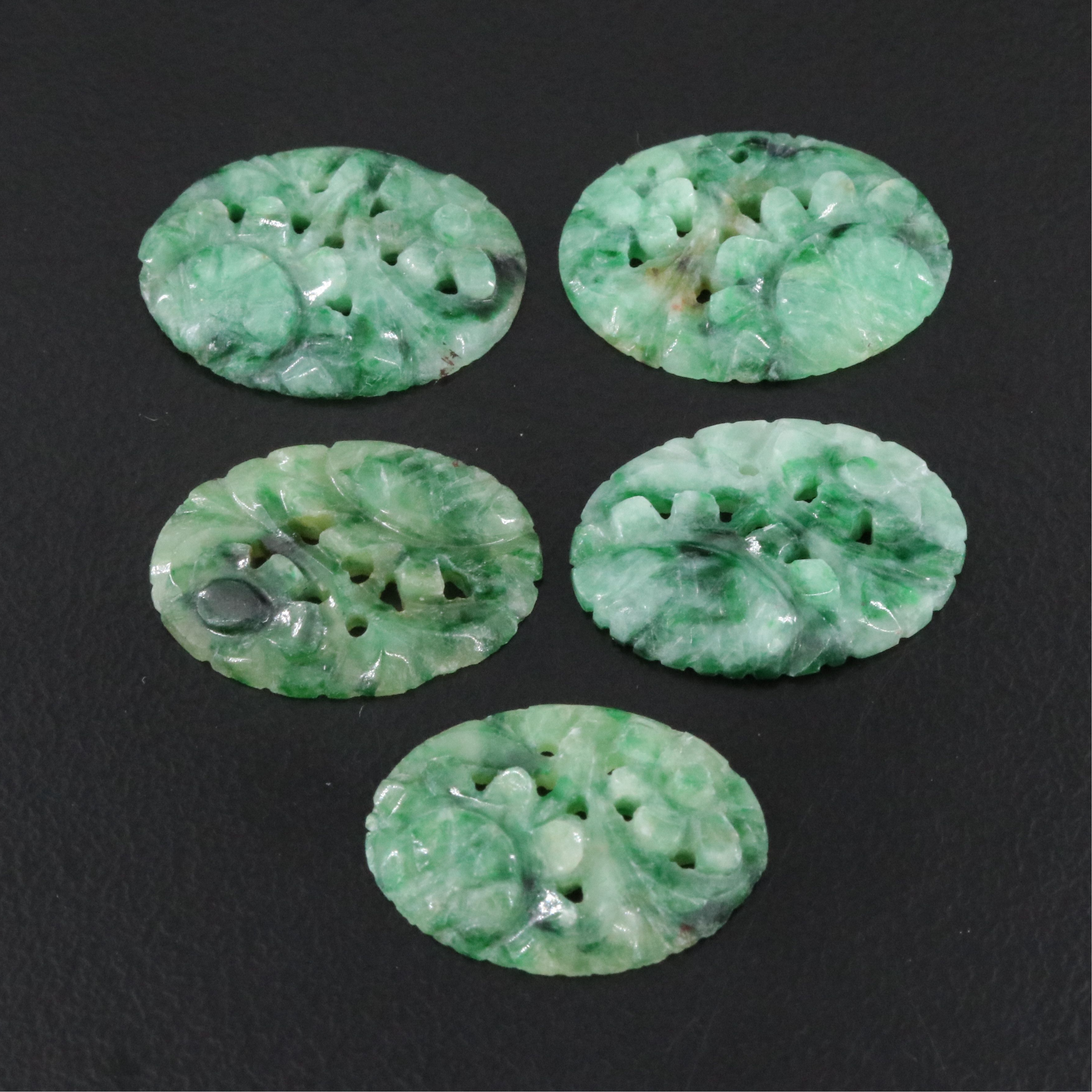 Loose Carved Jadeite Lot