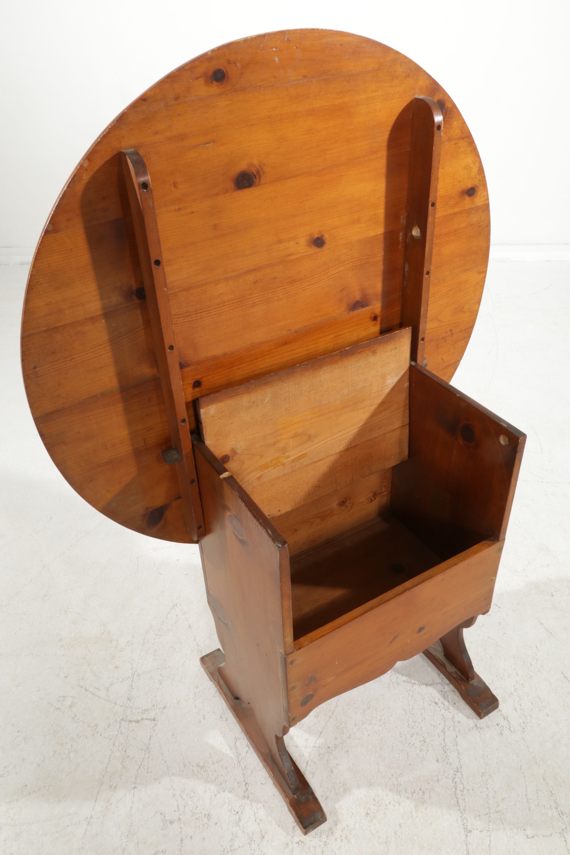 Colonial Revival Style Knotty Pine Tilt-Top Tavern Table with Storage