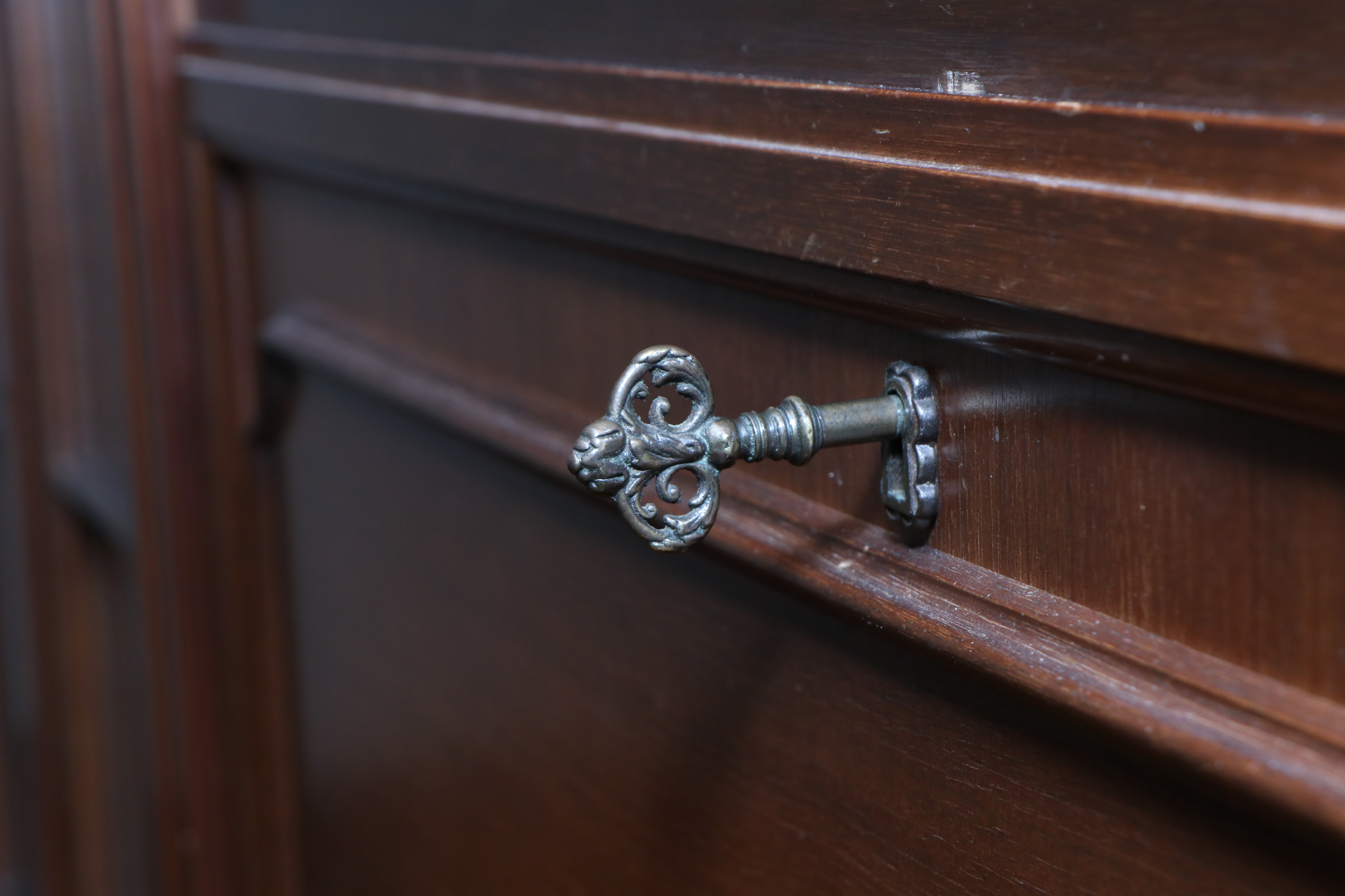 Large Traditional Walnut Library Wall Unit, Late 20th Century