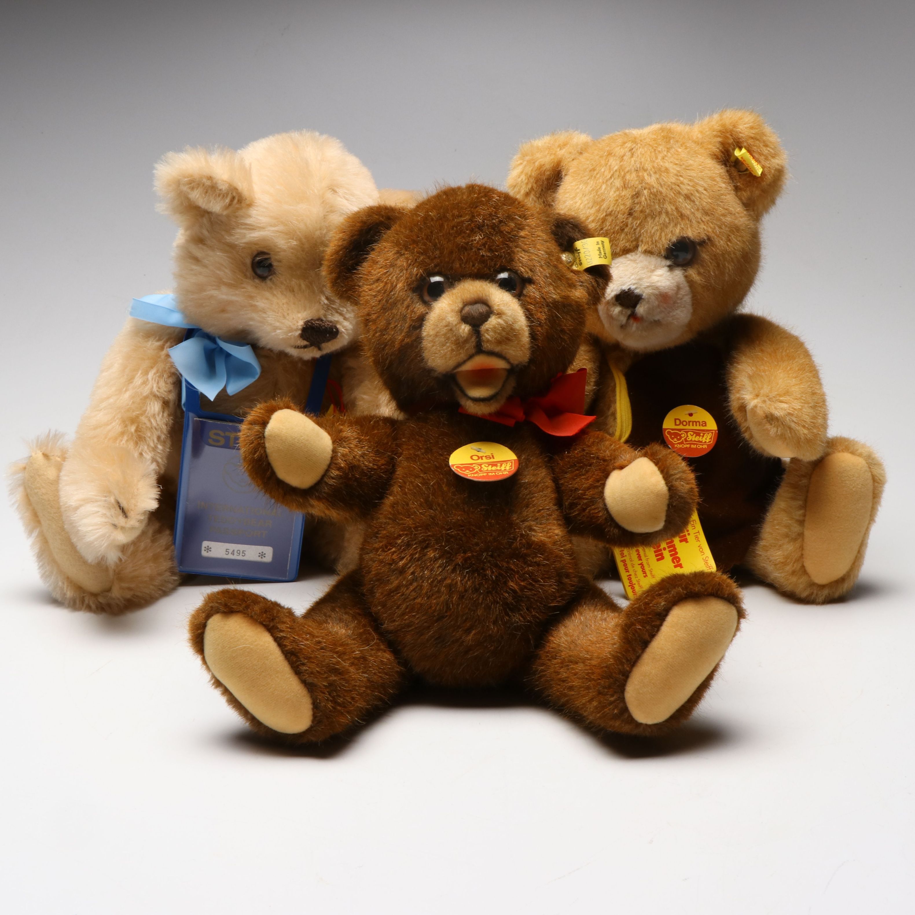 Steiff  "International Teddy Bear Passport" and More Teddy Bears