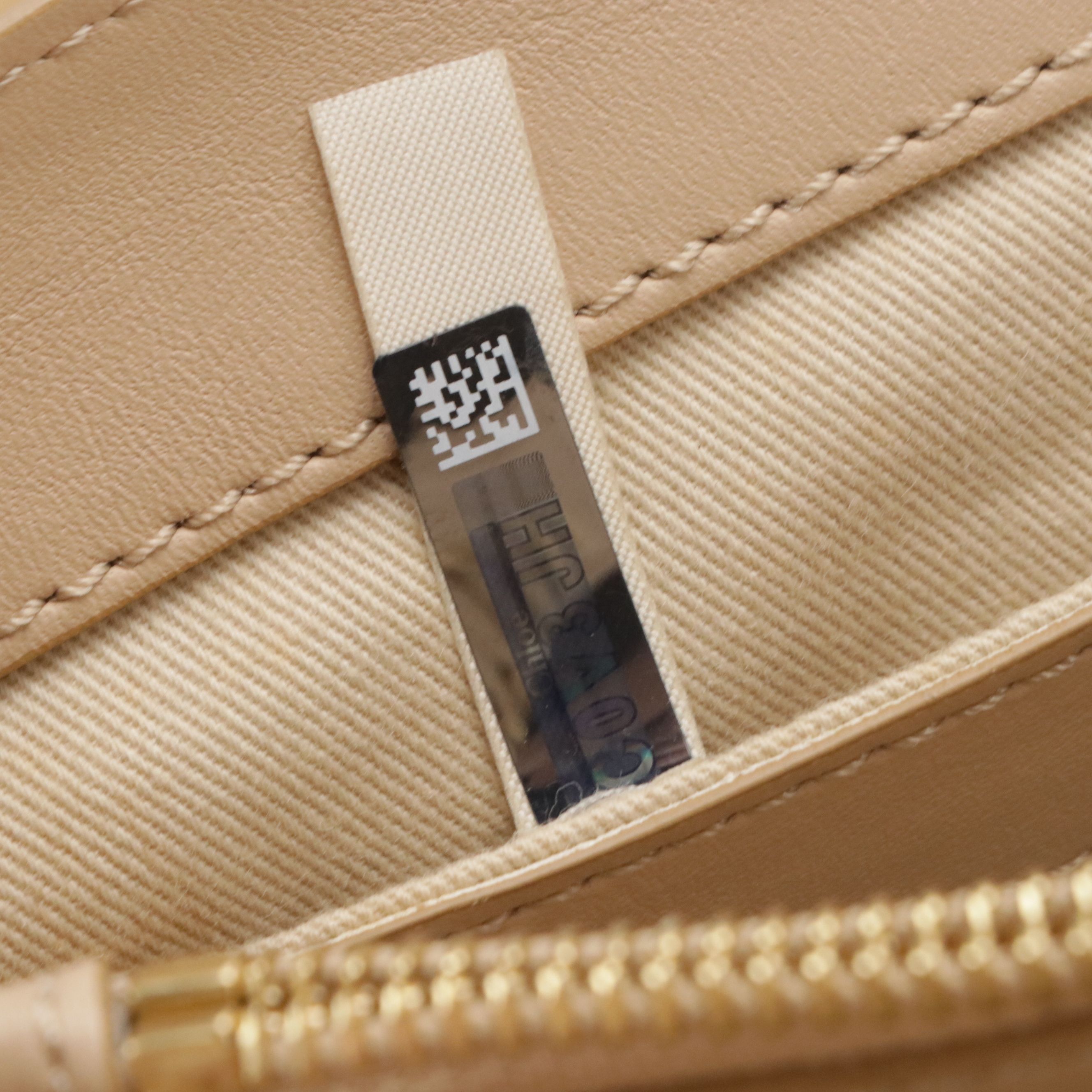 Chloé Faye Day Two-Way Satchel Bag in Beige Quilted and Smooth Calfskin Leather
