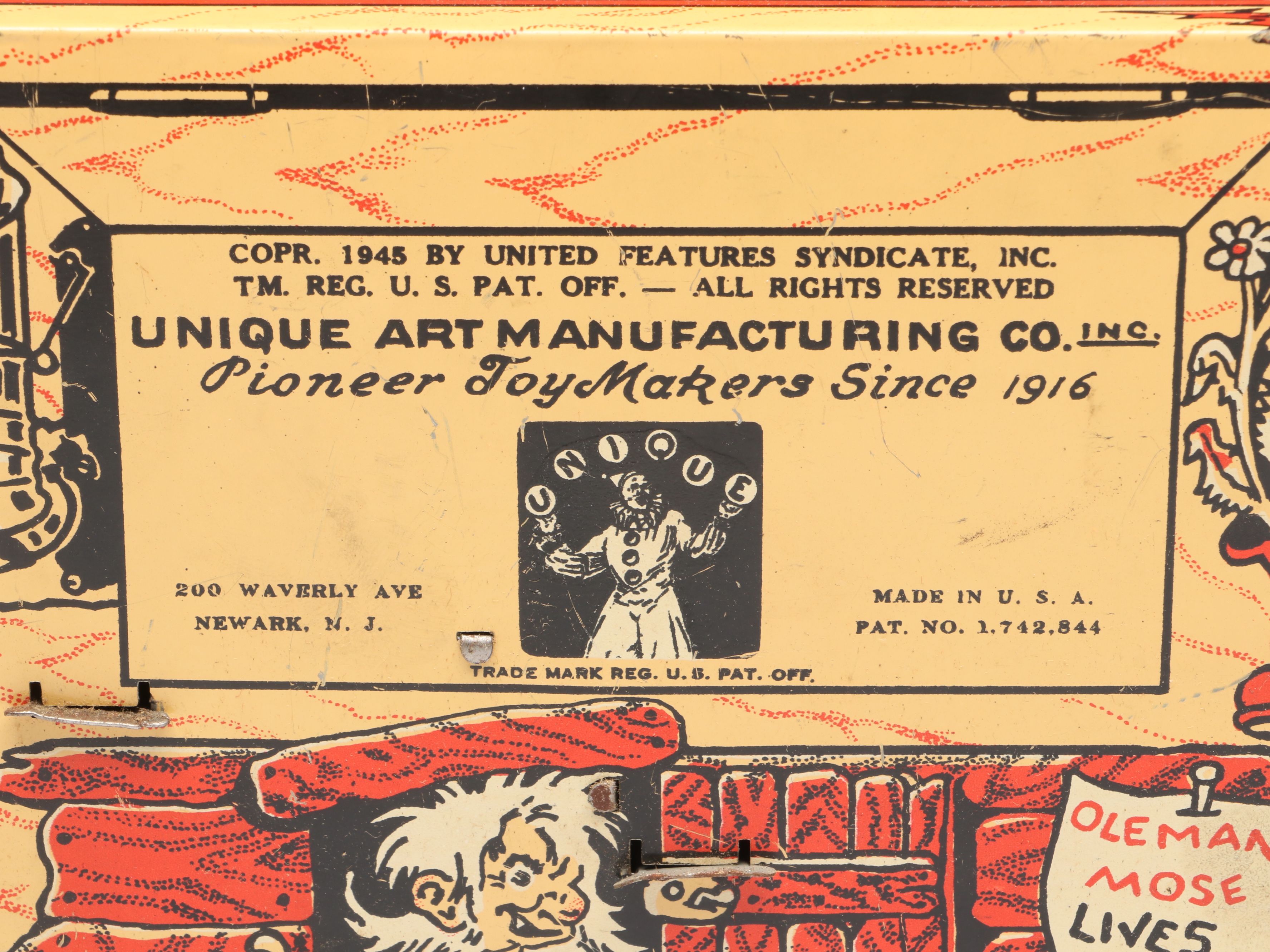 Unique Art Mfg. Co. "Li'l Abner and His Dogpatch Band" Wind-Up Toy, Circa 1945