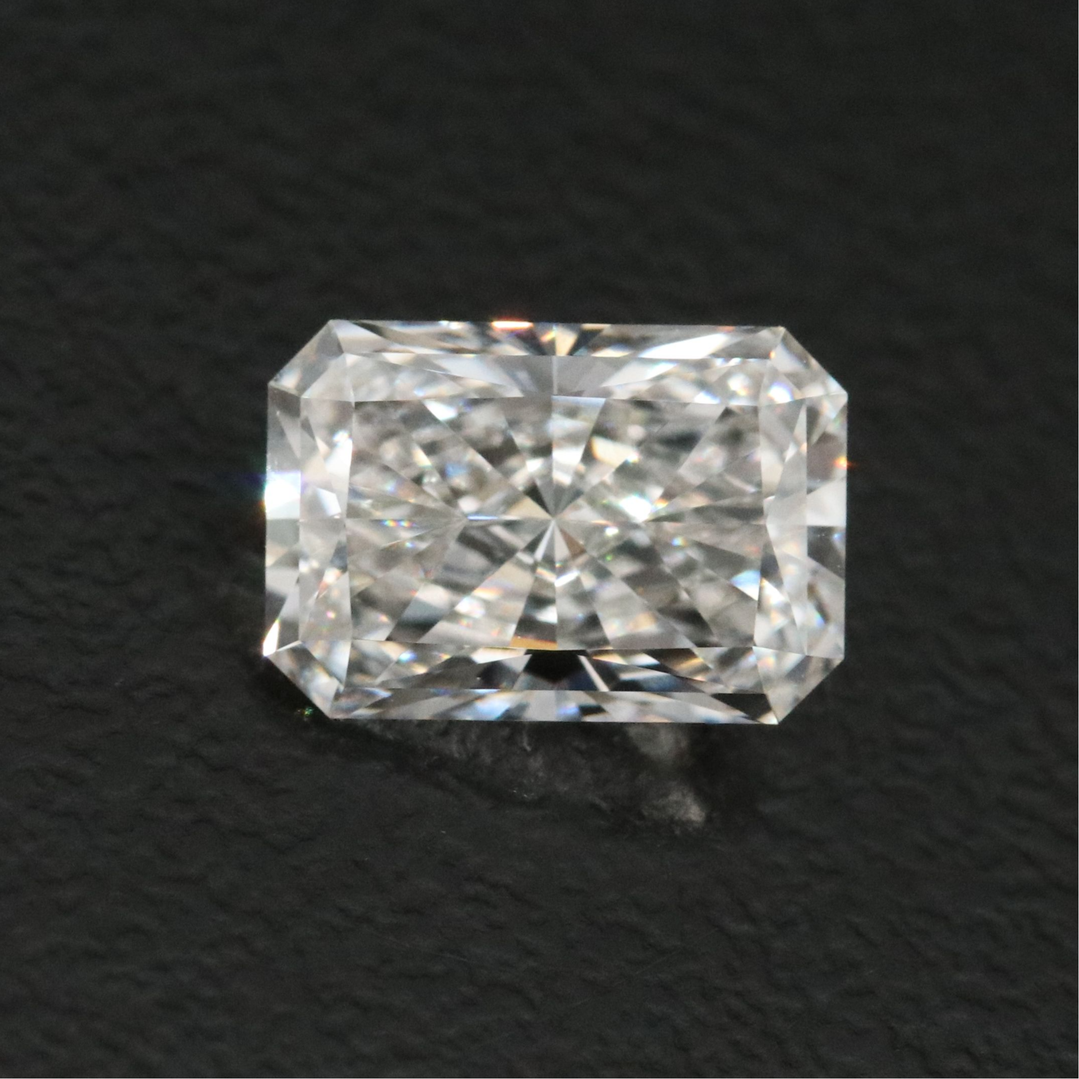 Loose 1.49 CT Lab Grown Diamond with IGI Report