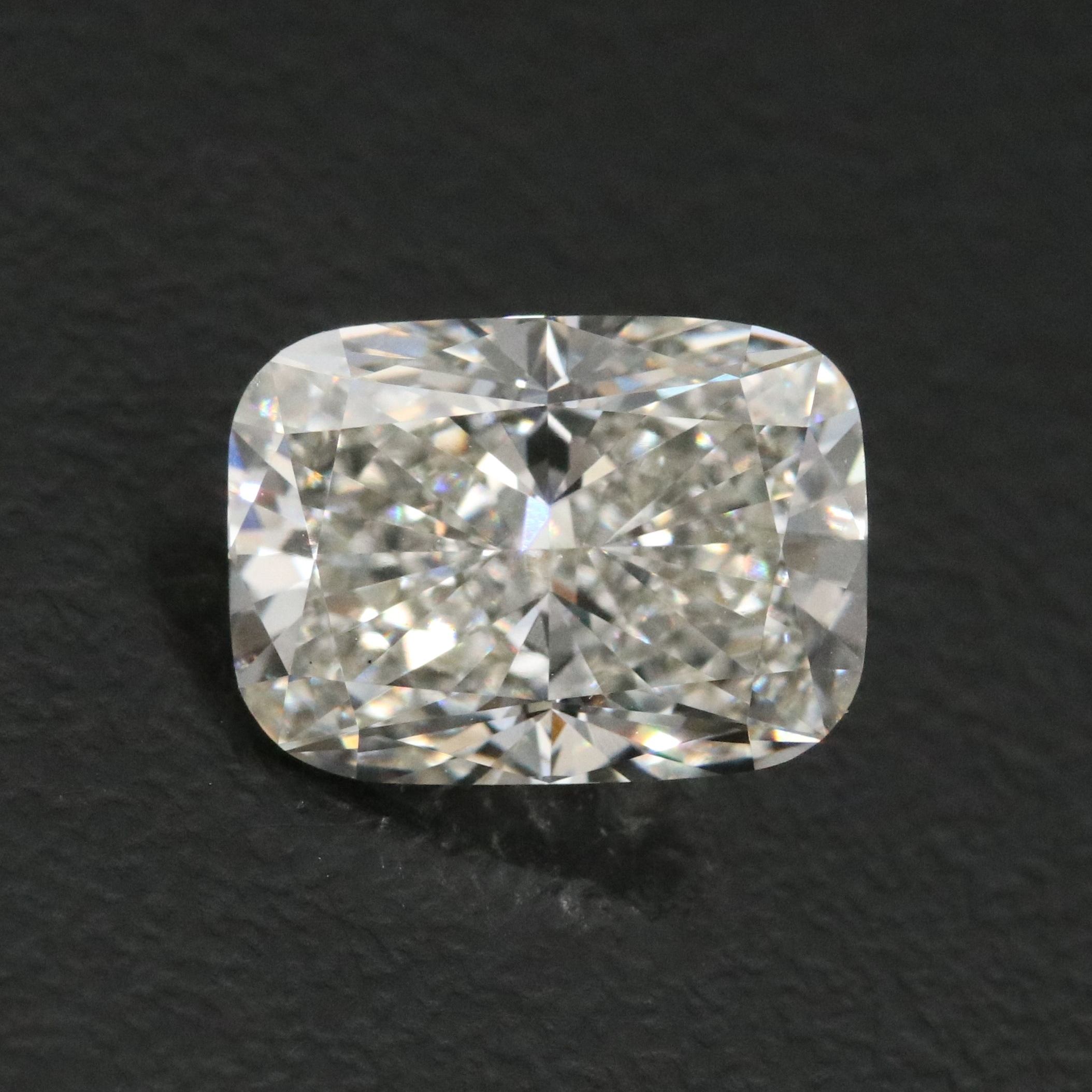 Loose 3.10 CT Lab Grown Diamond with IGI Report