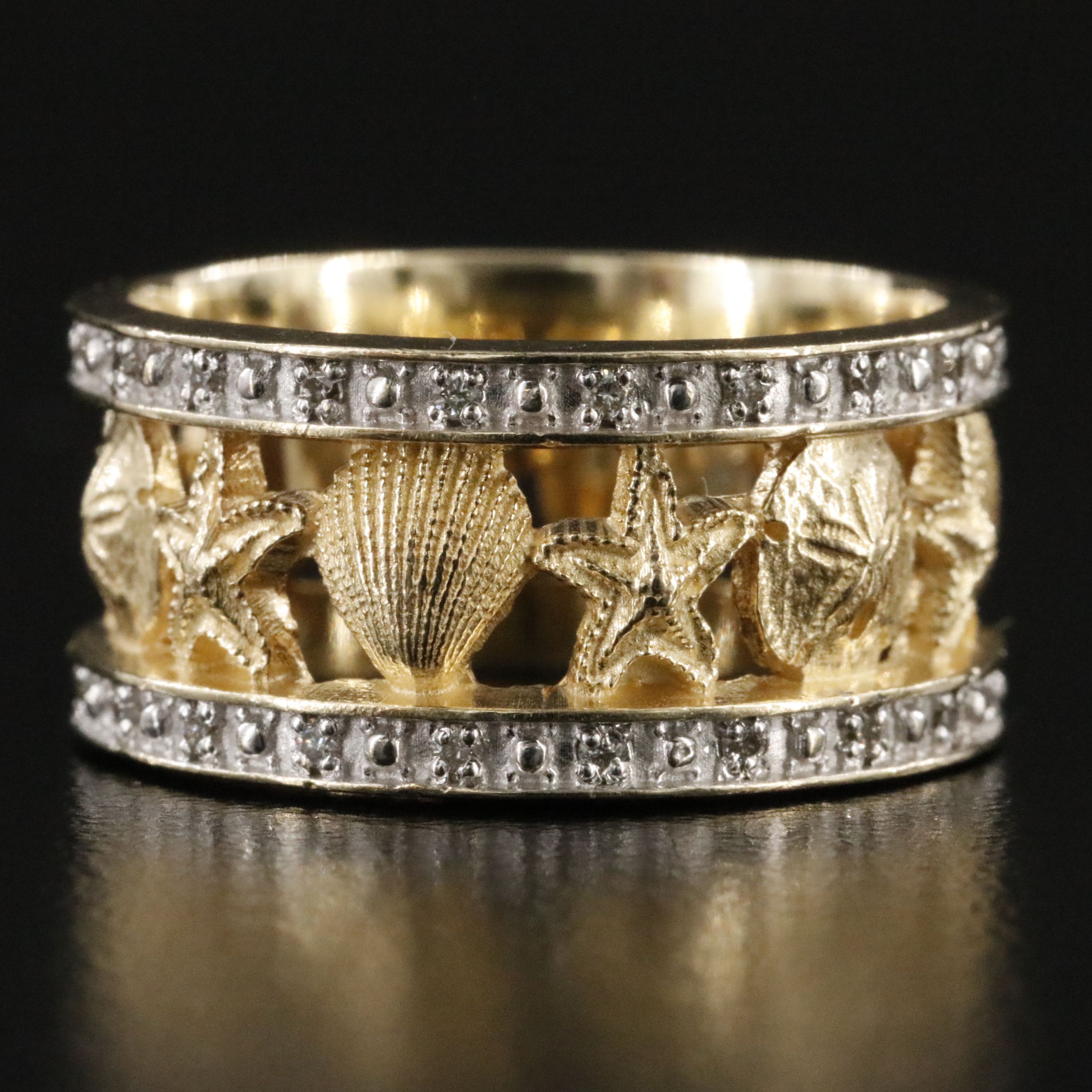 14K 0.23 CTW Diamond Seashell Eternity Band