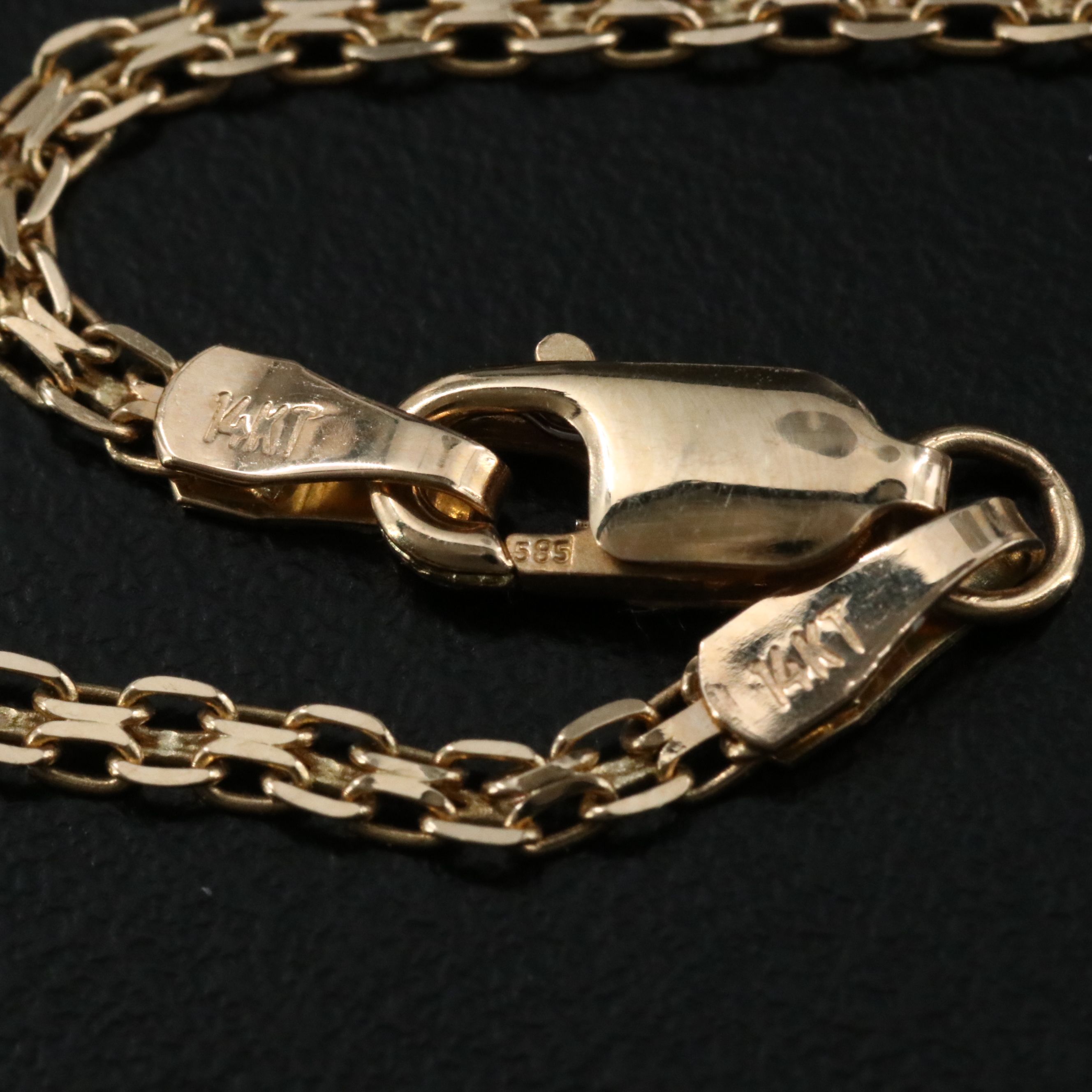 14K 1.00 CTW Diamond Chevron Station Necklace