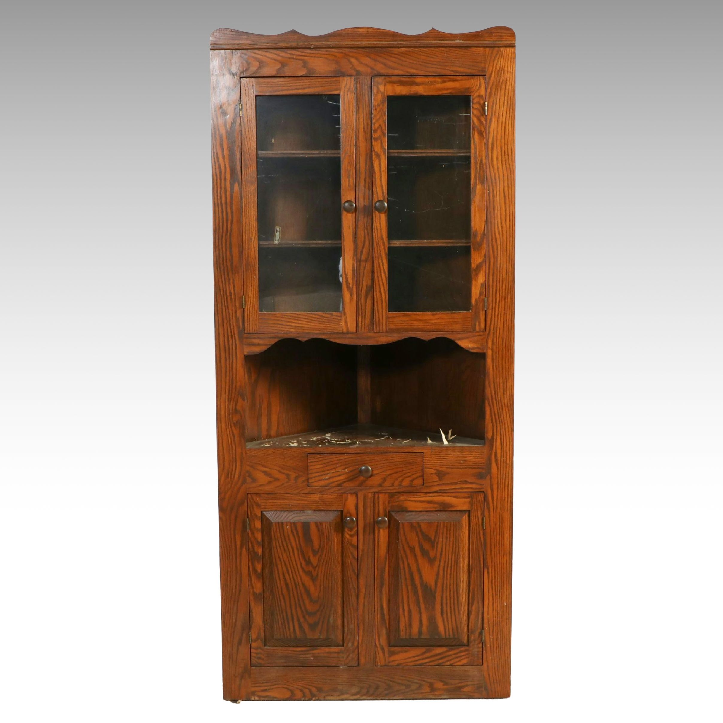 Colonial Revival Oak Corner Cabinet, Late 20th Century