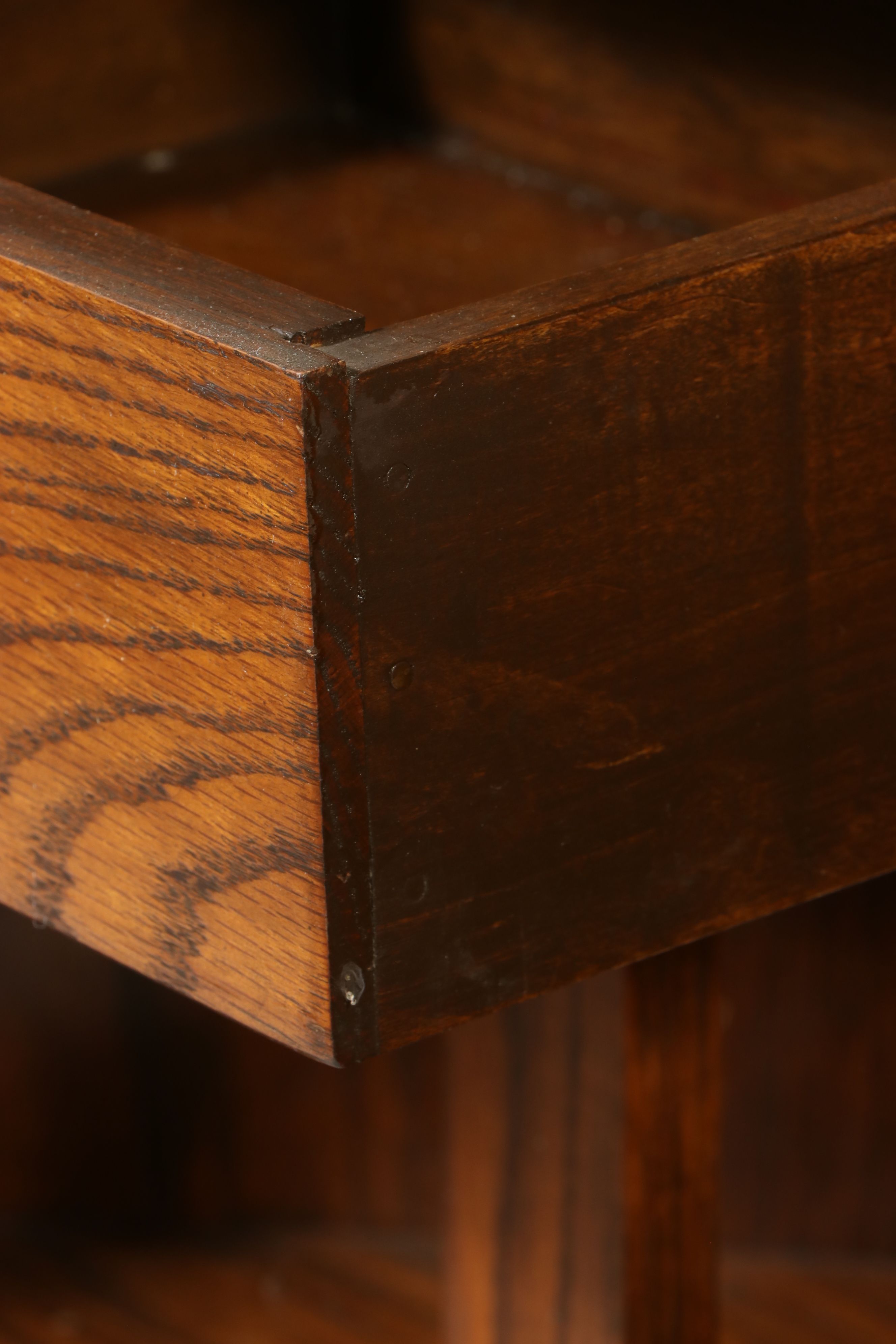 Colonial Revival Oak Corner Cabinet, Late 20th Century