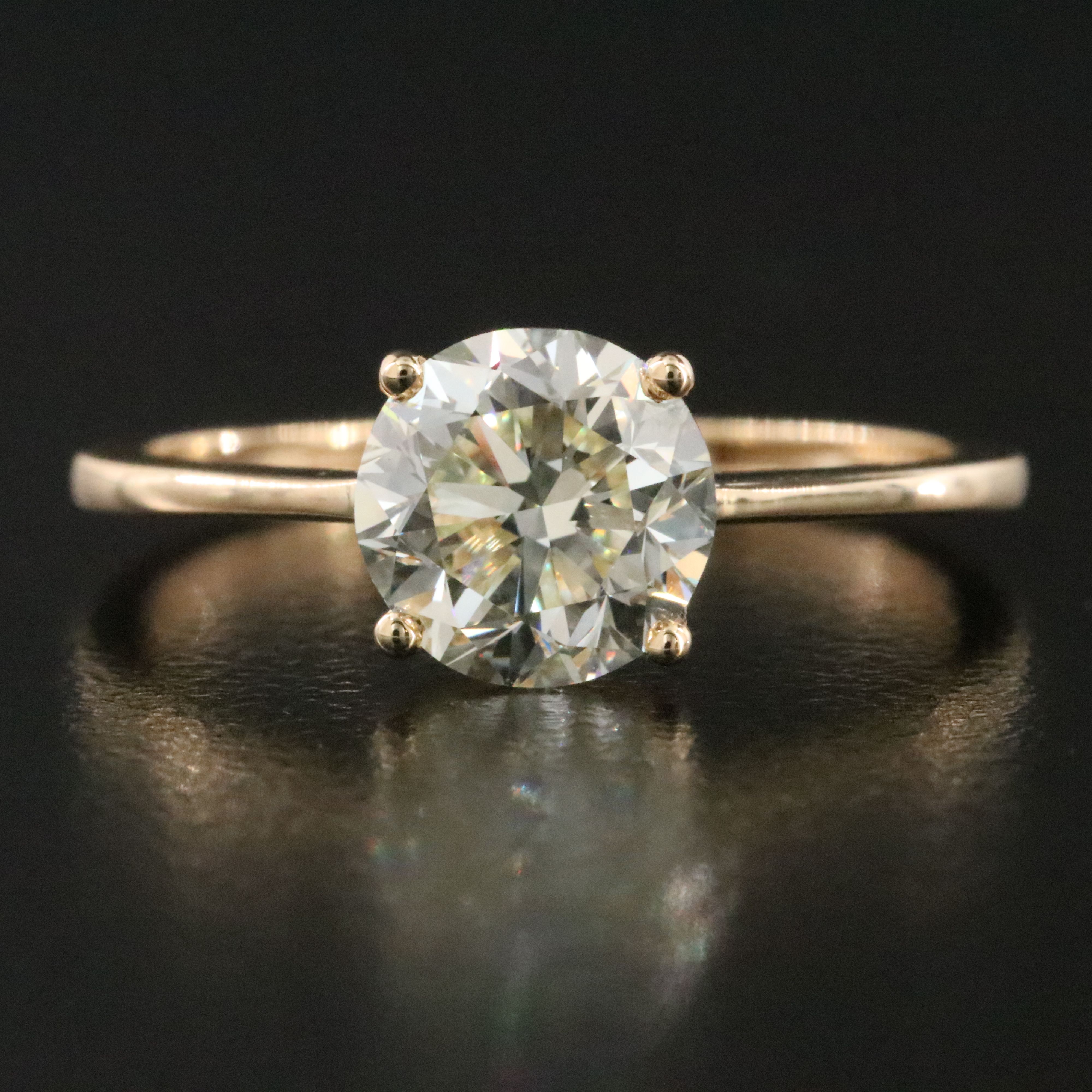 18K 1.50 CT Diamond Solitaire Ring