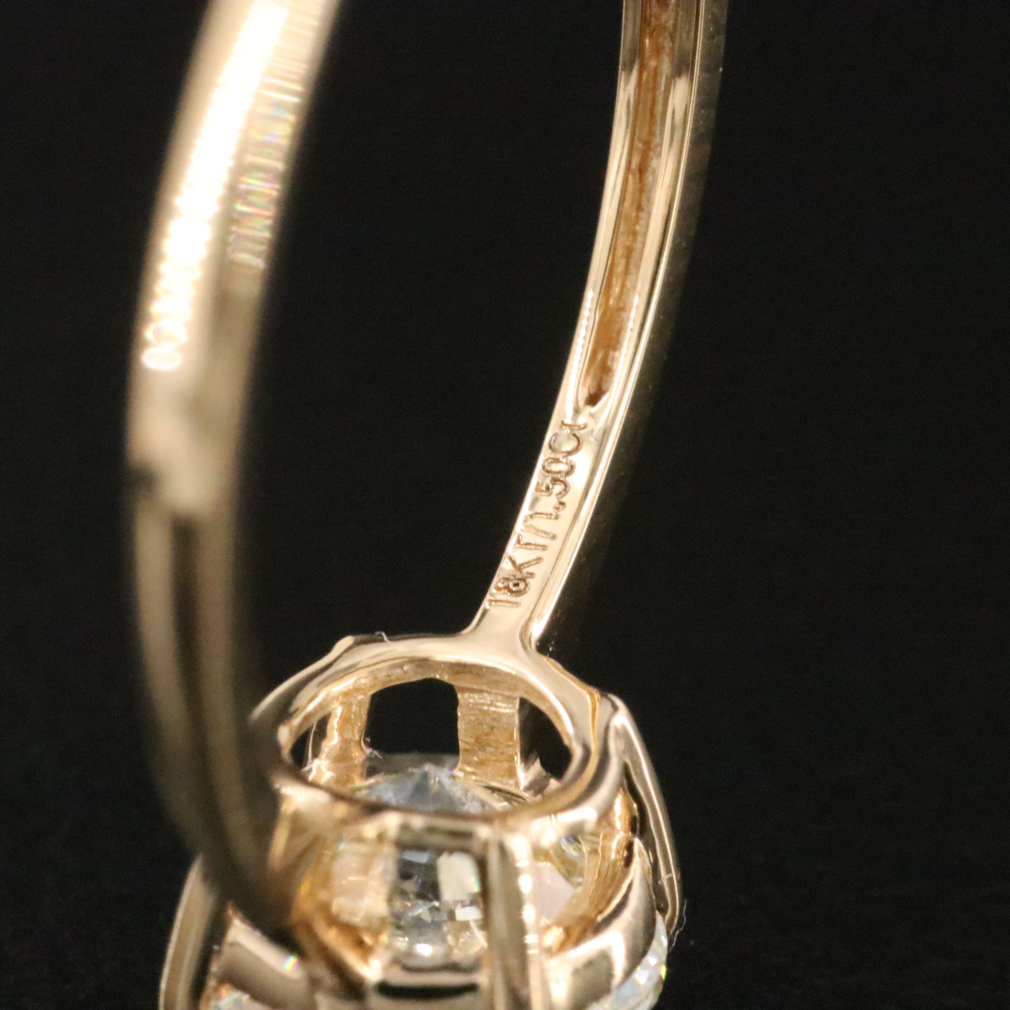 18K 1.50 CT Diamond Solitaire Ring