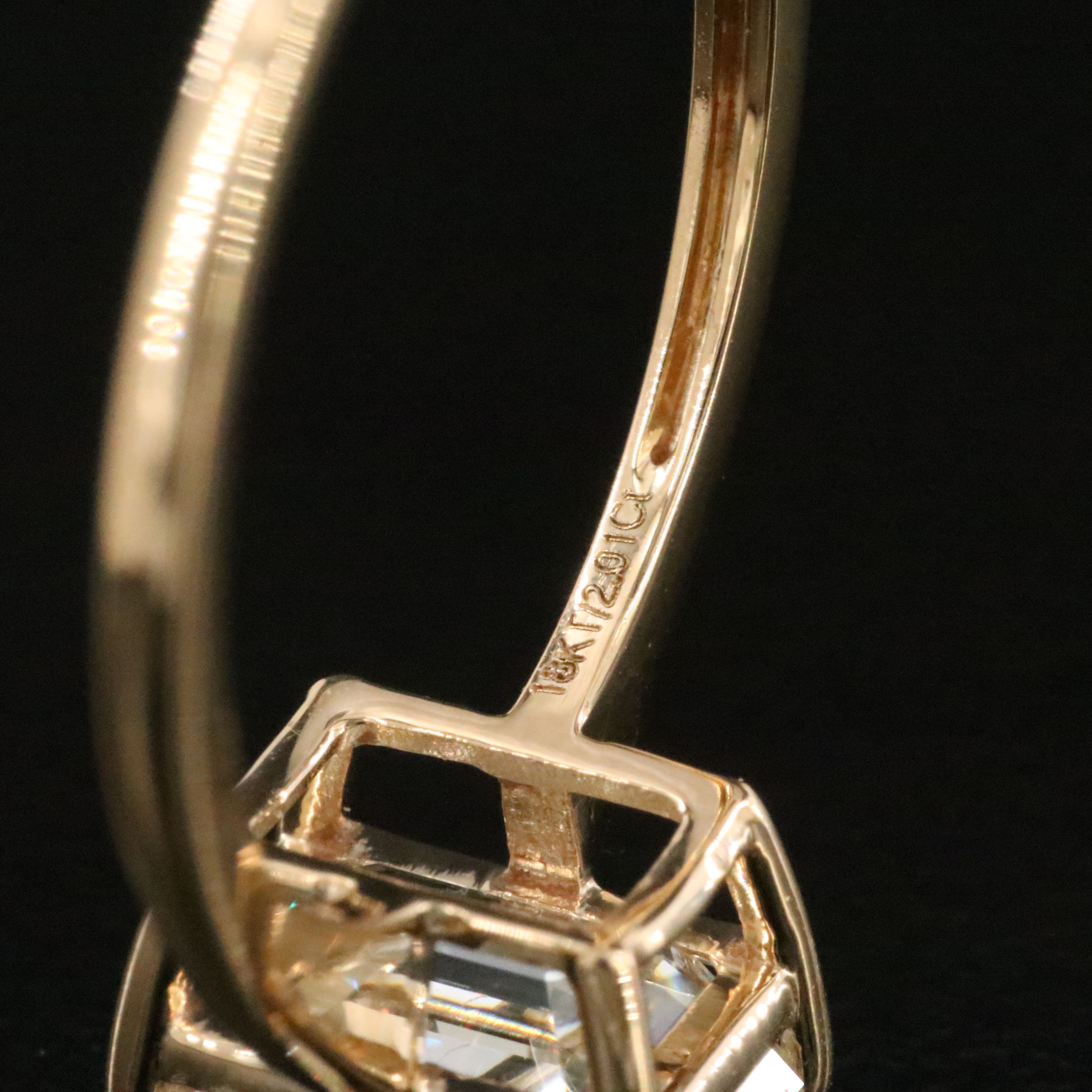18K 2.00 CT Diamond Solitaire Ring