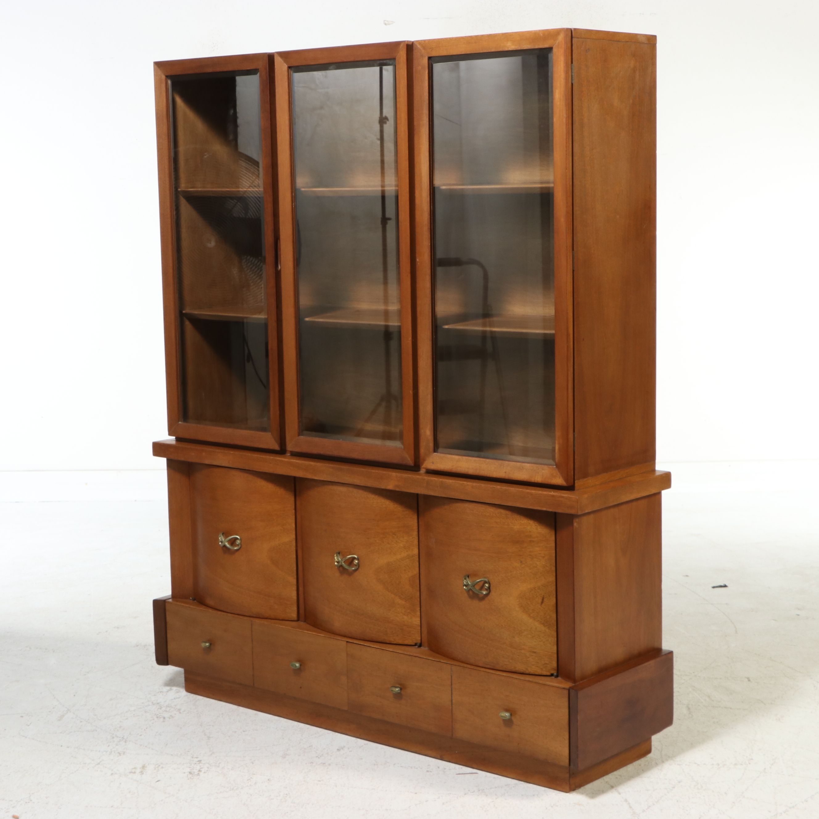Mid Century Modern Walnut China Cabinet, Mid-20th Century