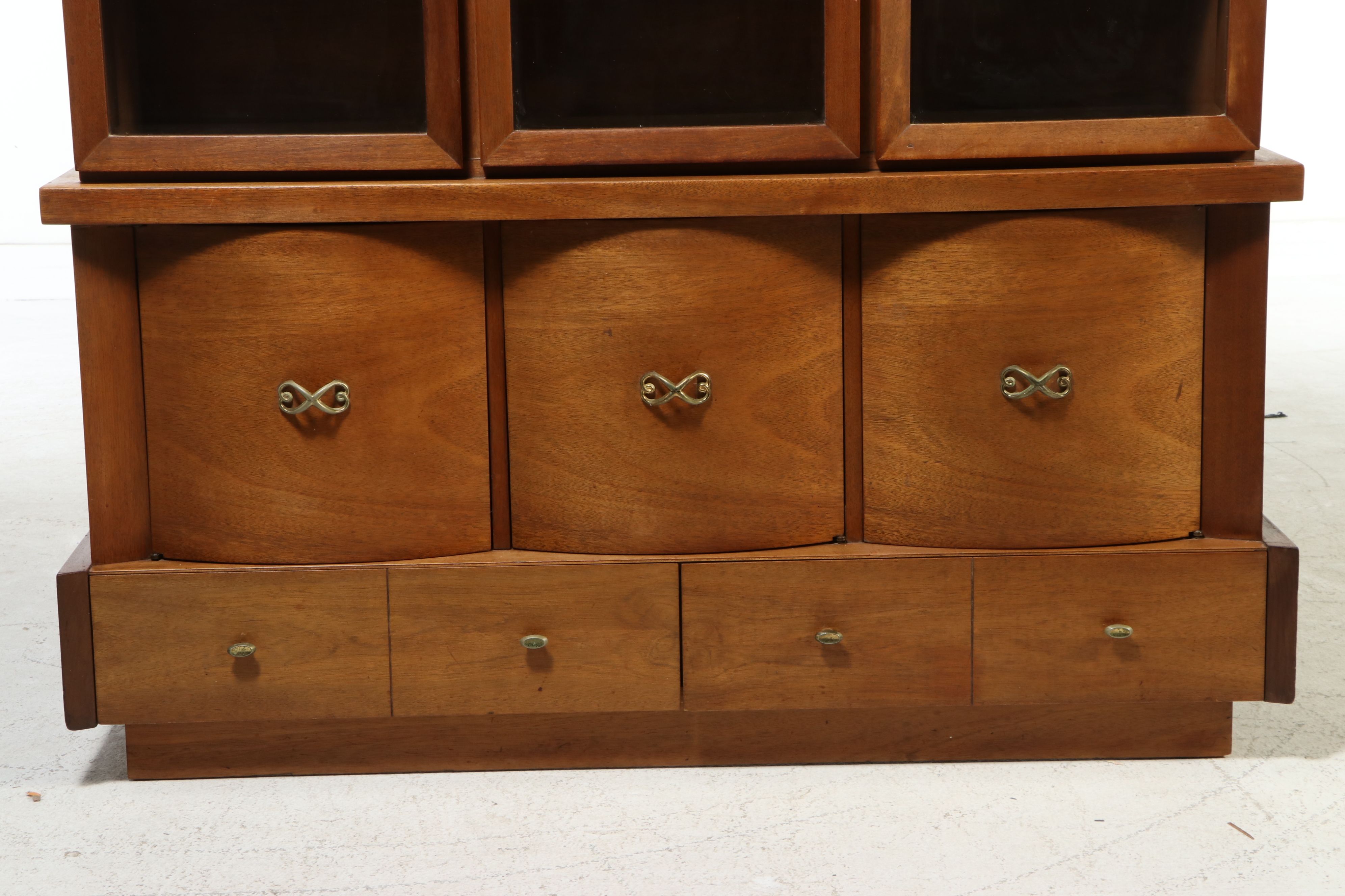 Mid Century Modern Walnut China Cabinet, Mid-20th Century