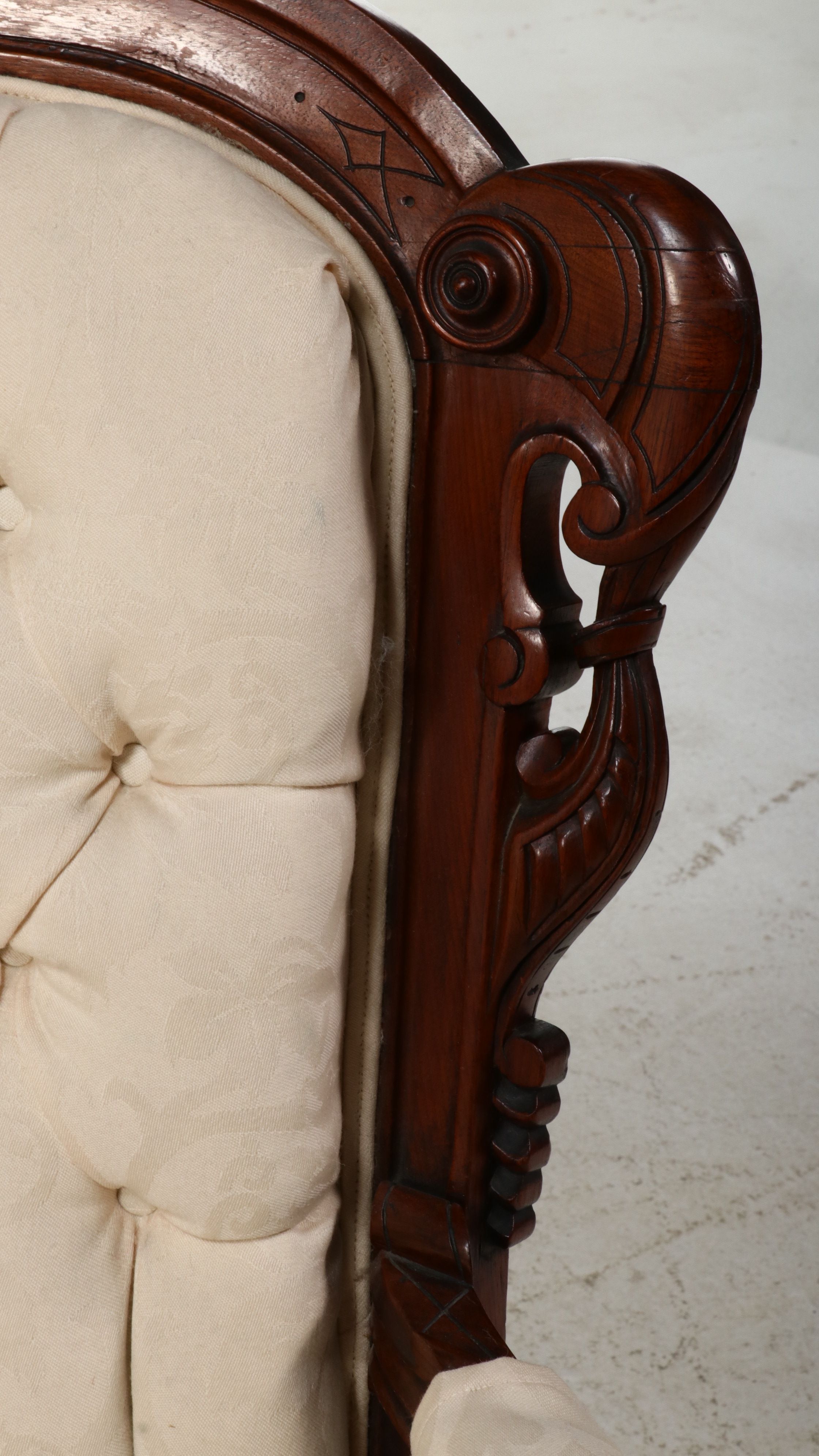 Victorian Renaissance Revival Carved Walnut Sofa, Attributed to John Jelliff