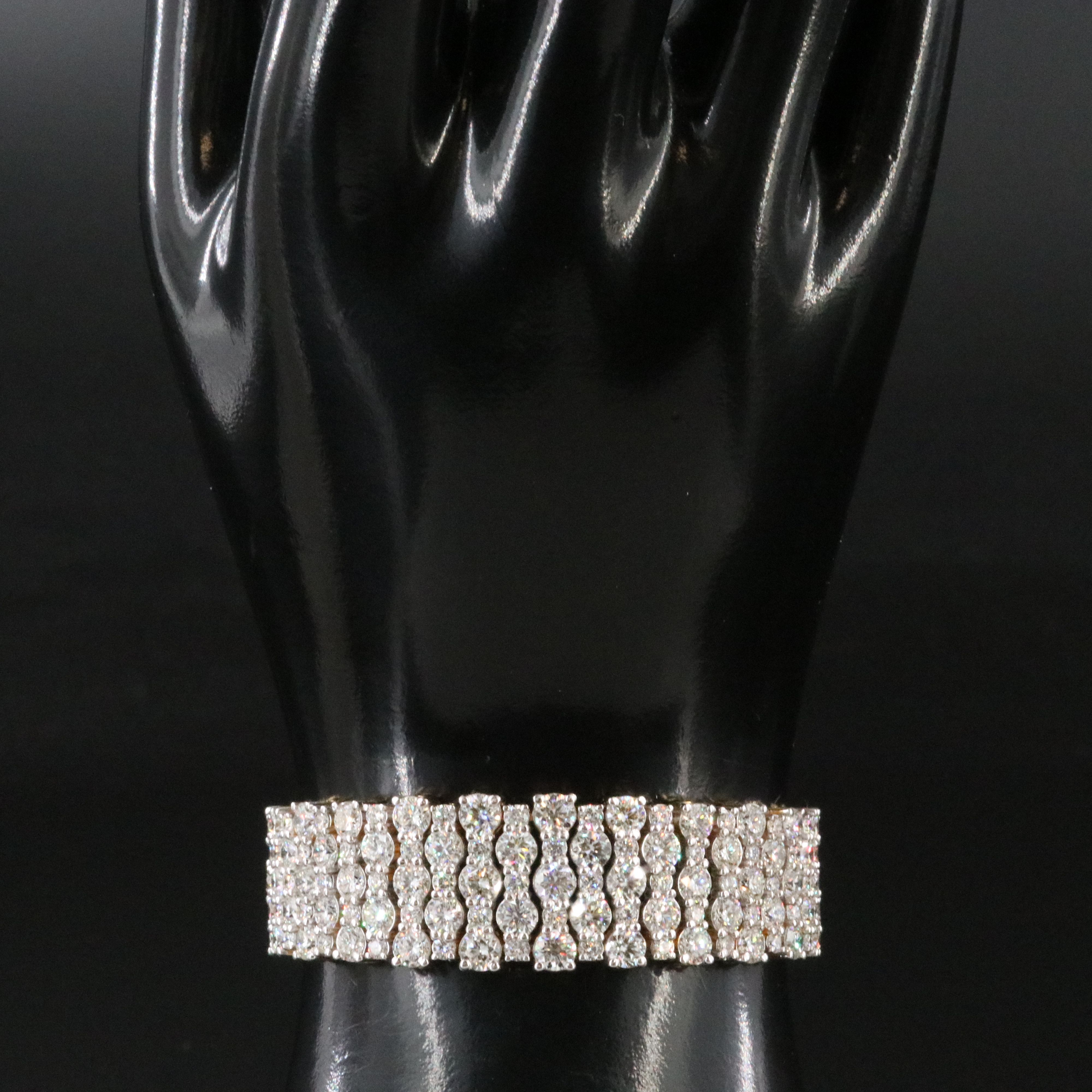 14K 23.70 CTW Diamond Bracelet