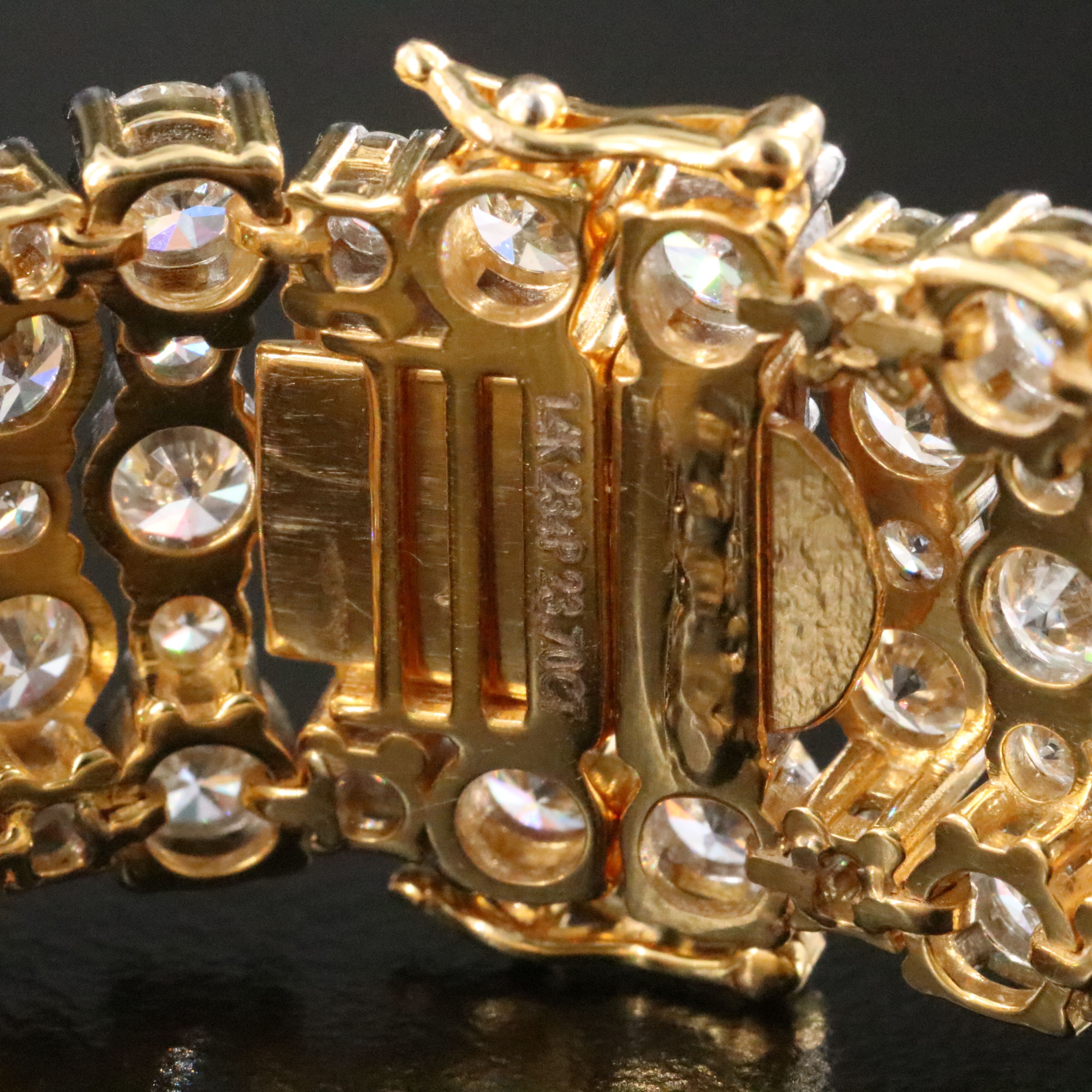14K 23.70 CTW Diamond Bracelet