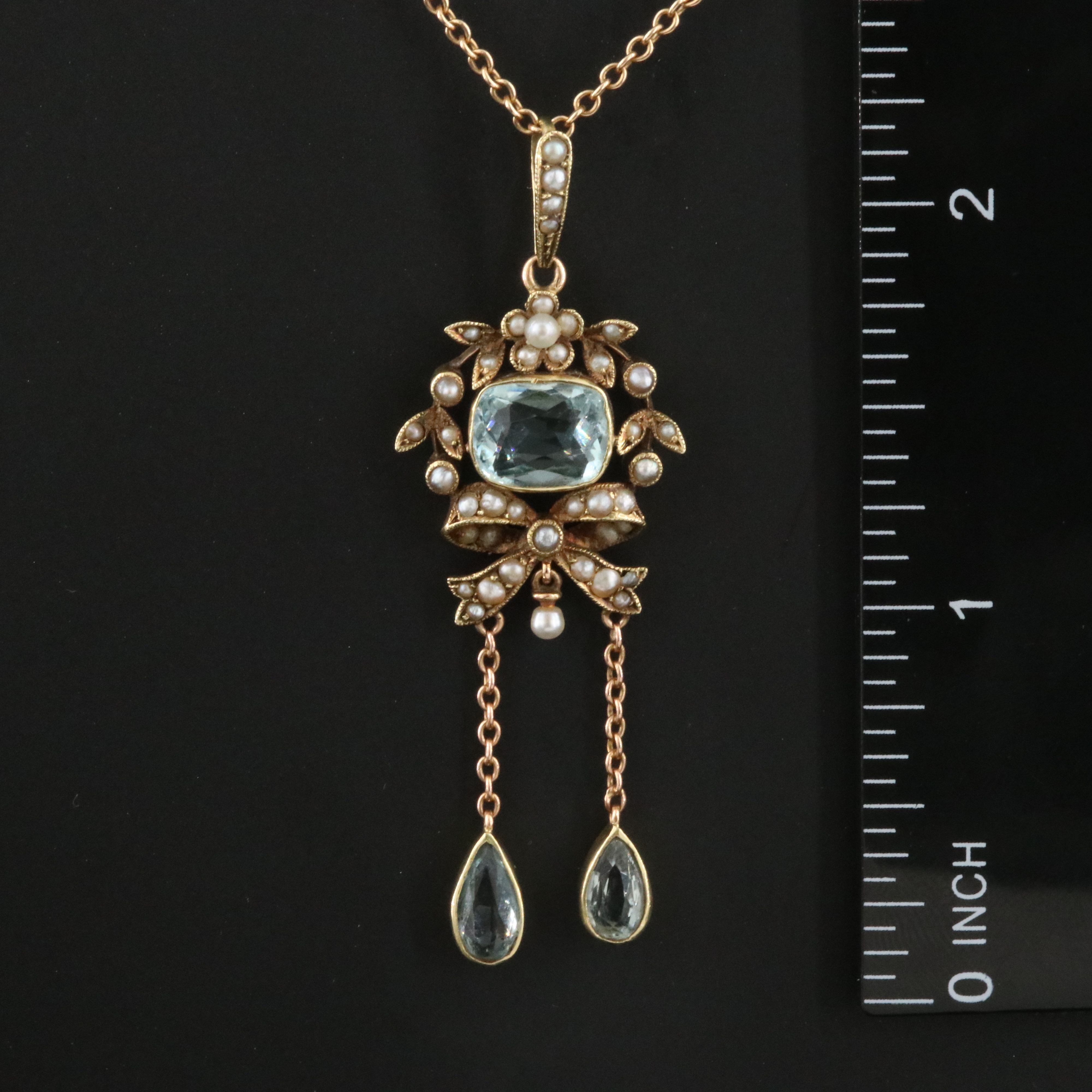 Aesthetic Period 14K Aquamarine and Pearl Négligée Pendant Necklace