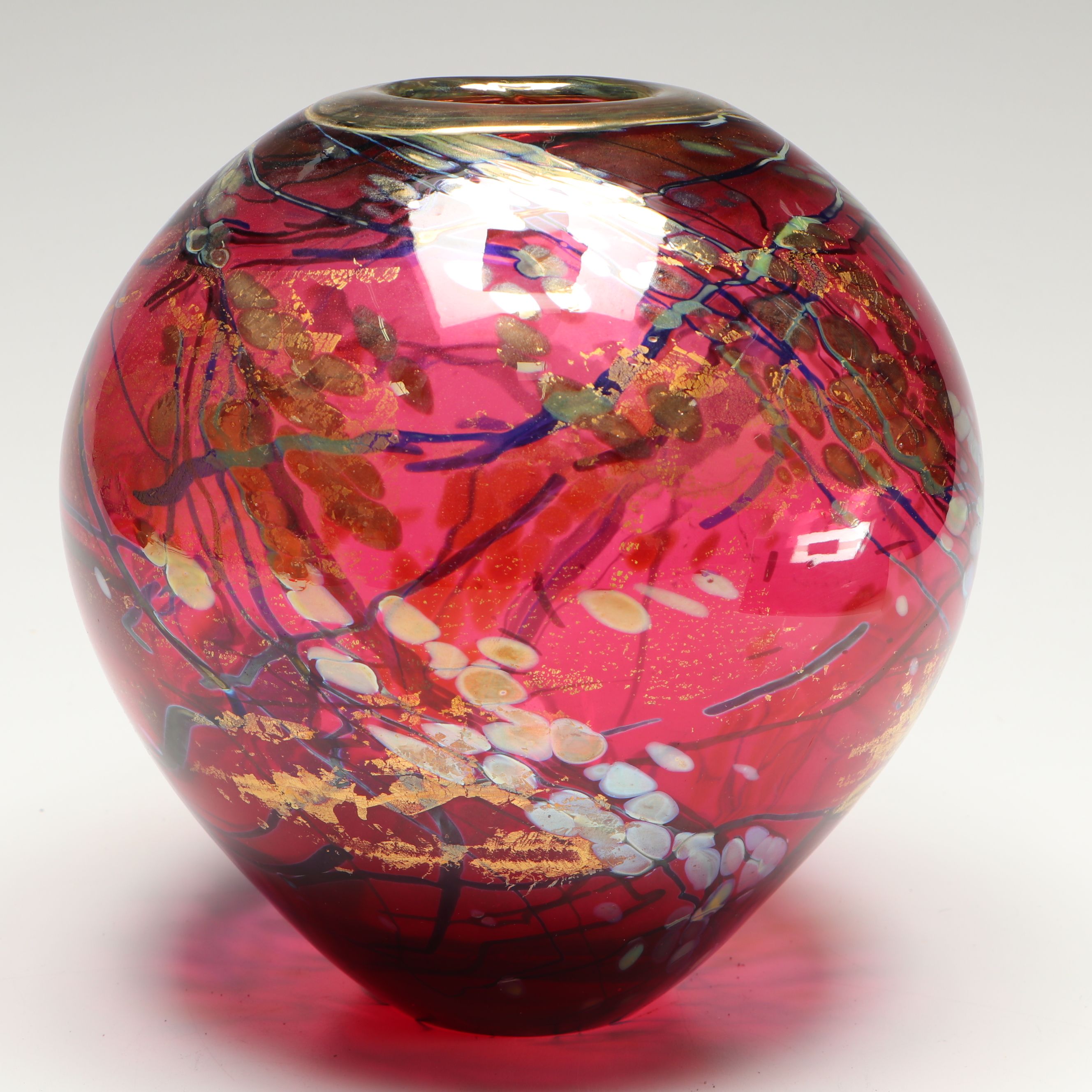 Tim Lazer Handblown Cranberry with Gold Leaf Art Glass Rose Bowl, 1994