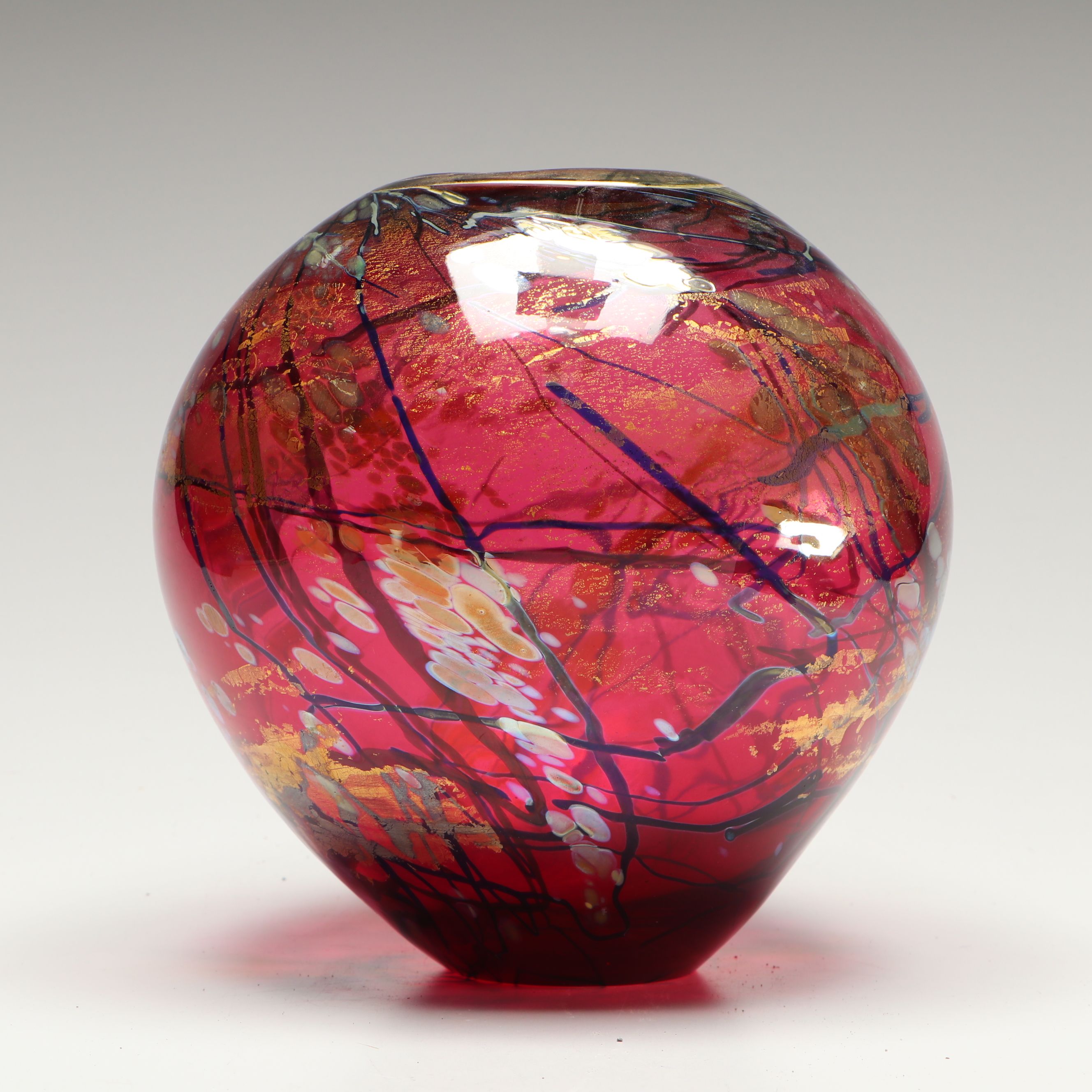 Tim Lazer Handblown Cranberry with Gold Leaf Art Glass Rose Bowl, 1994