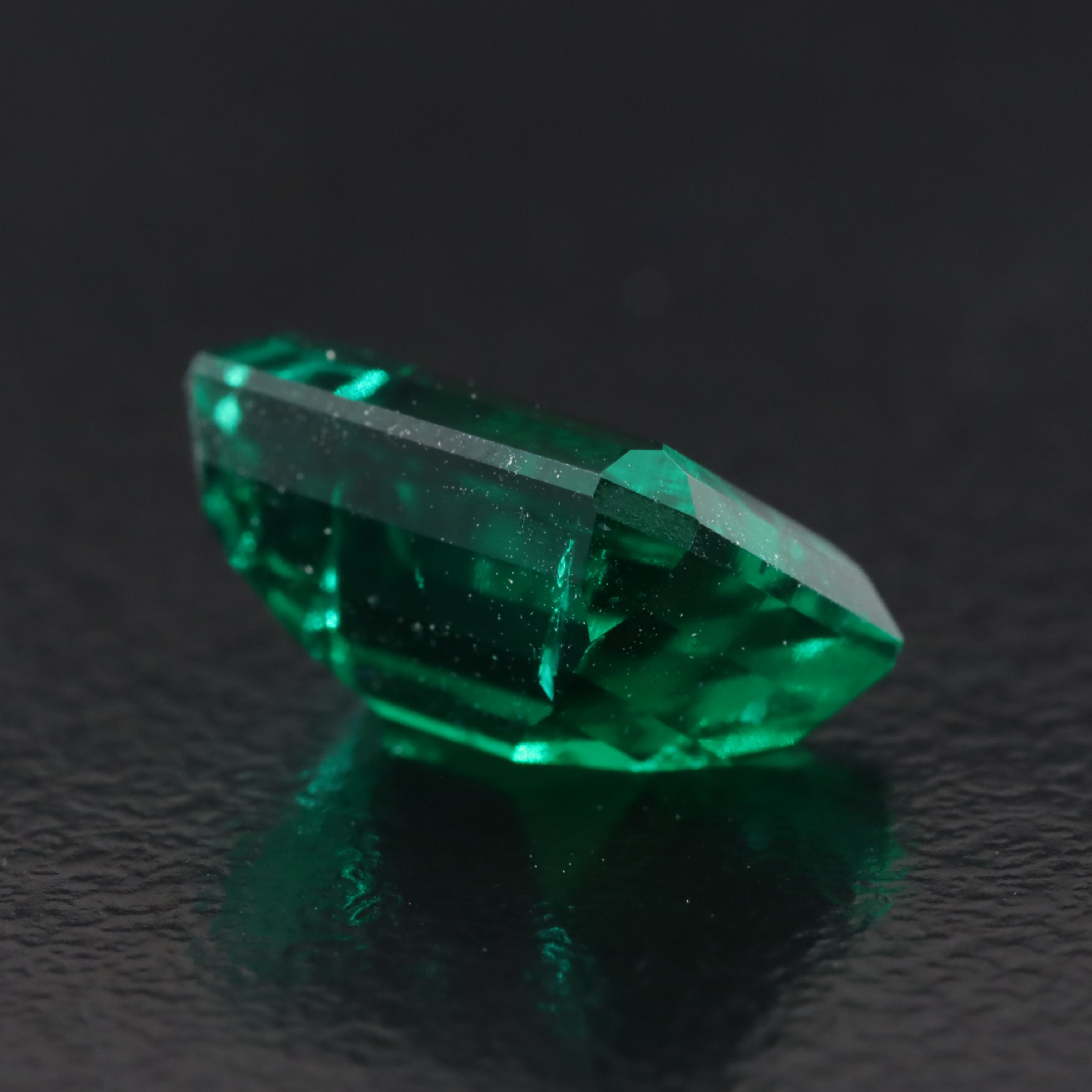 Loose 3.52 CT Lab Grown Emerald