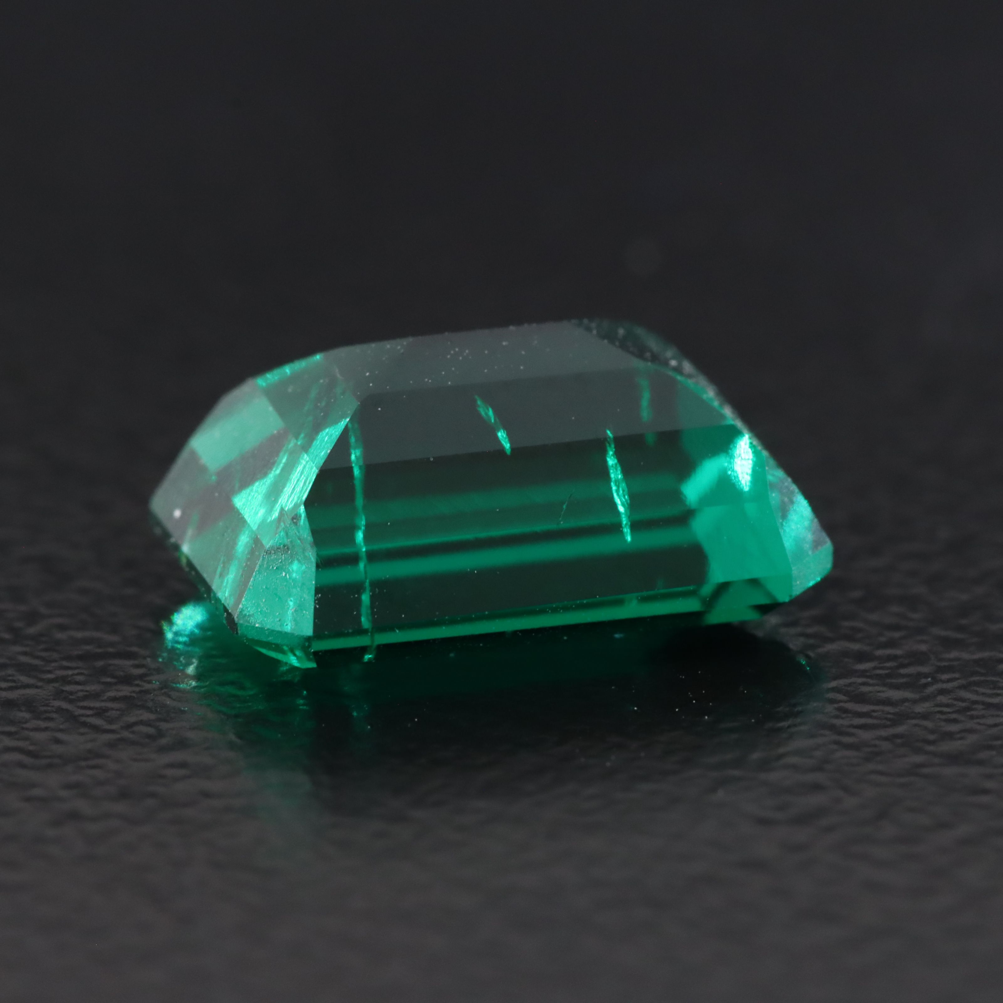 Loose 3.52 CT Lab Grown Emerald