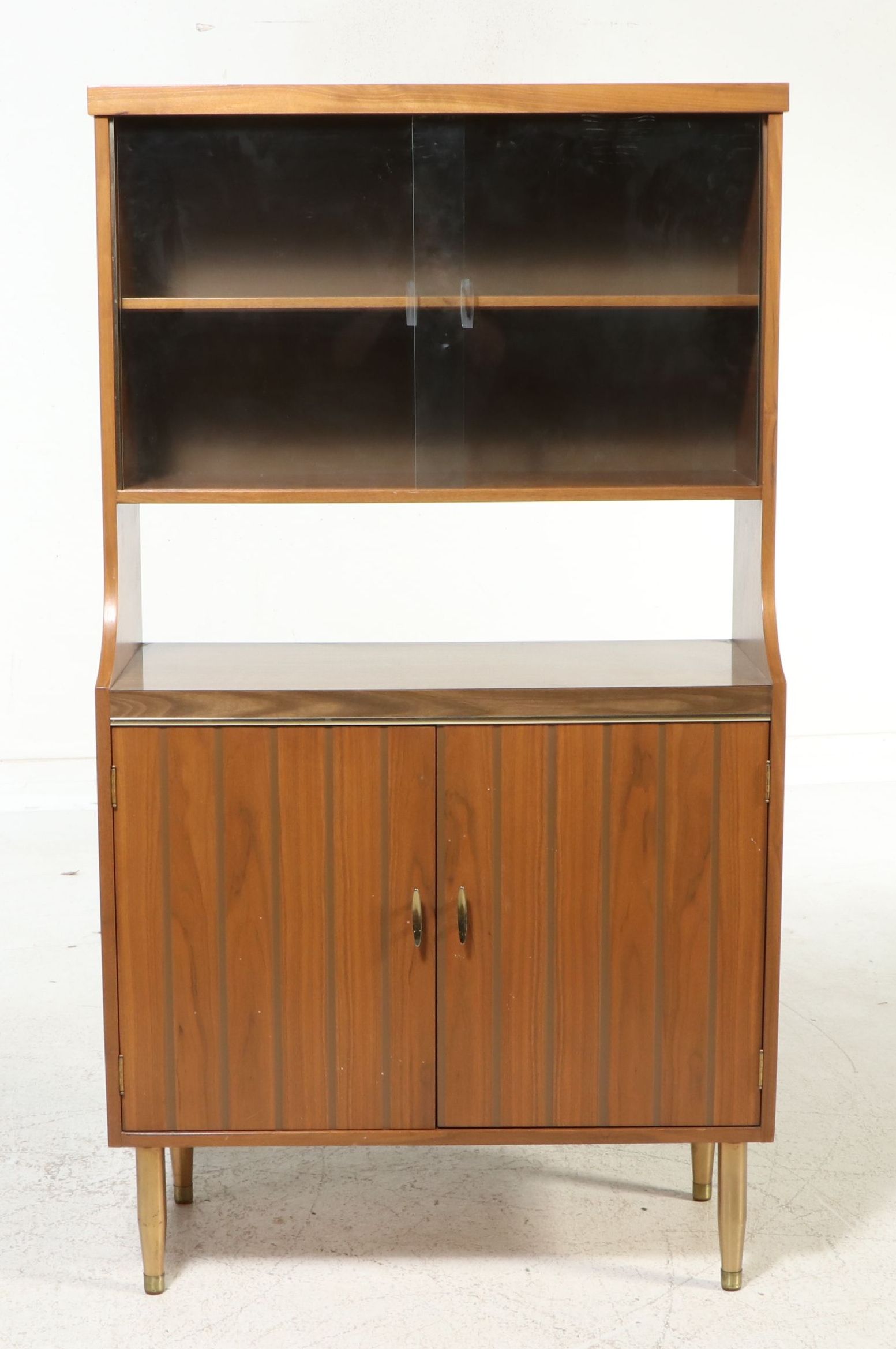 Mid Century Modern Walnut China Cabinet, Mid-20th Century