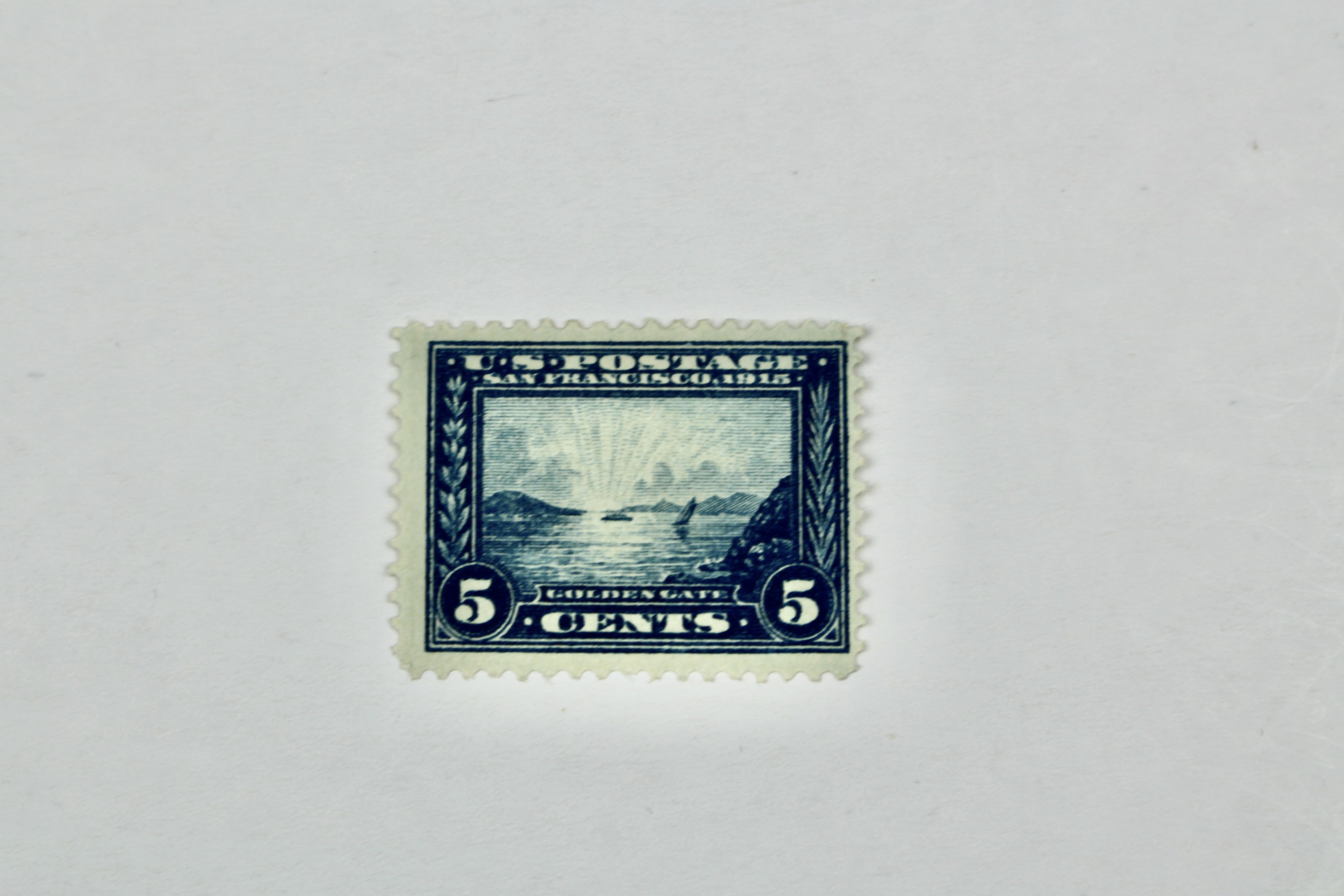 Three Early MH U.S. Postage Stamps, 1887 to 1913
