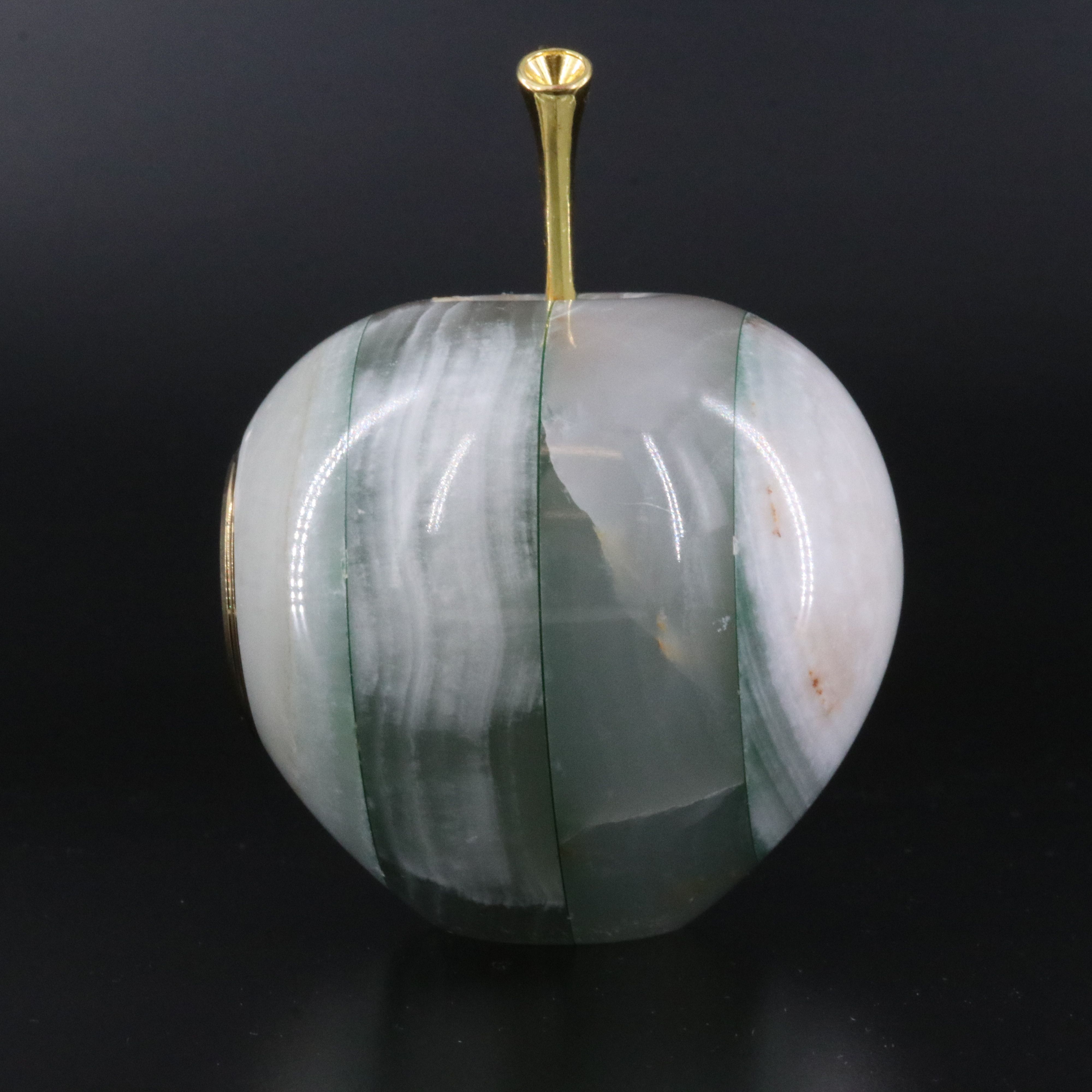 Agate Apple Quartz Desk Clock