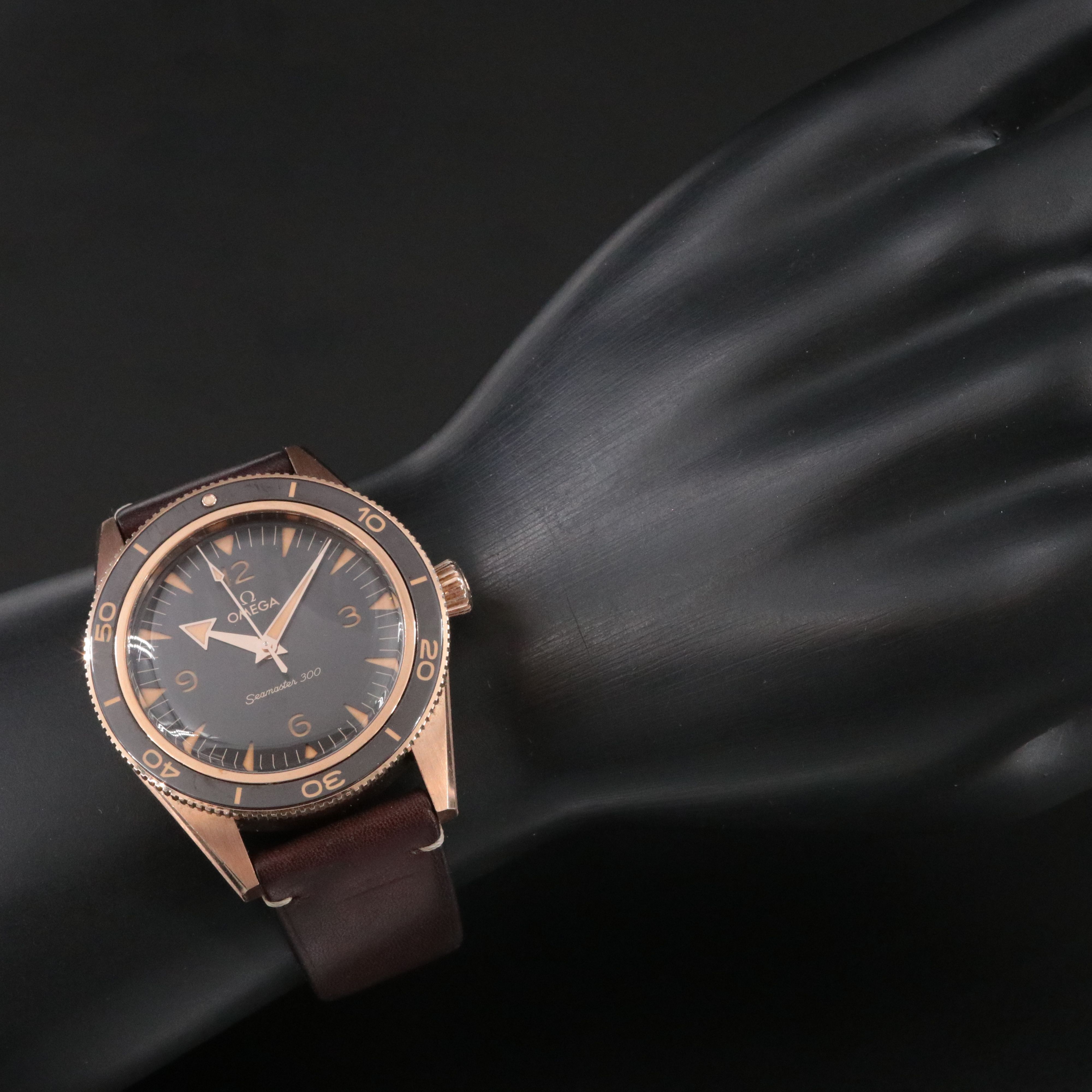 Omega Seamaster 300 Bronze Gold Leather Strap Master Co - Axial Watch