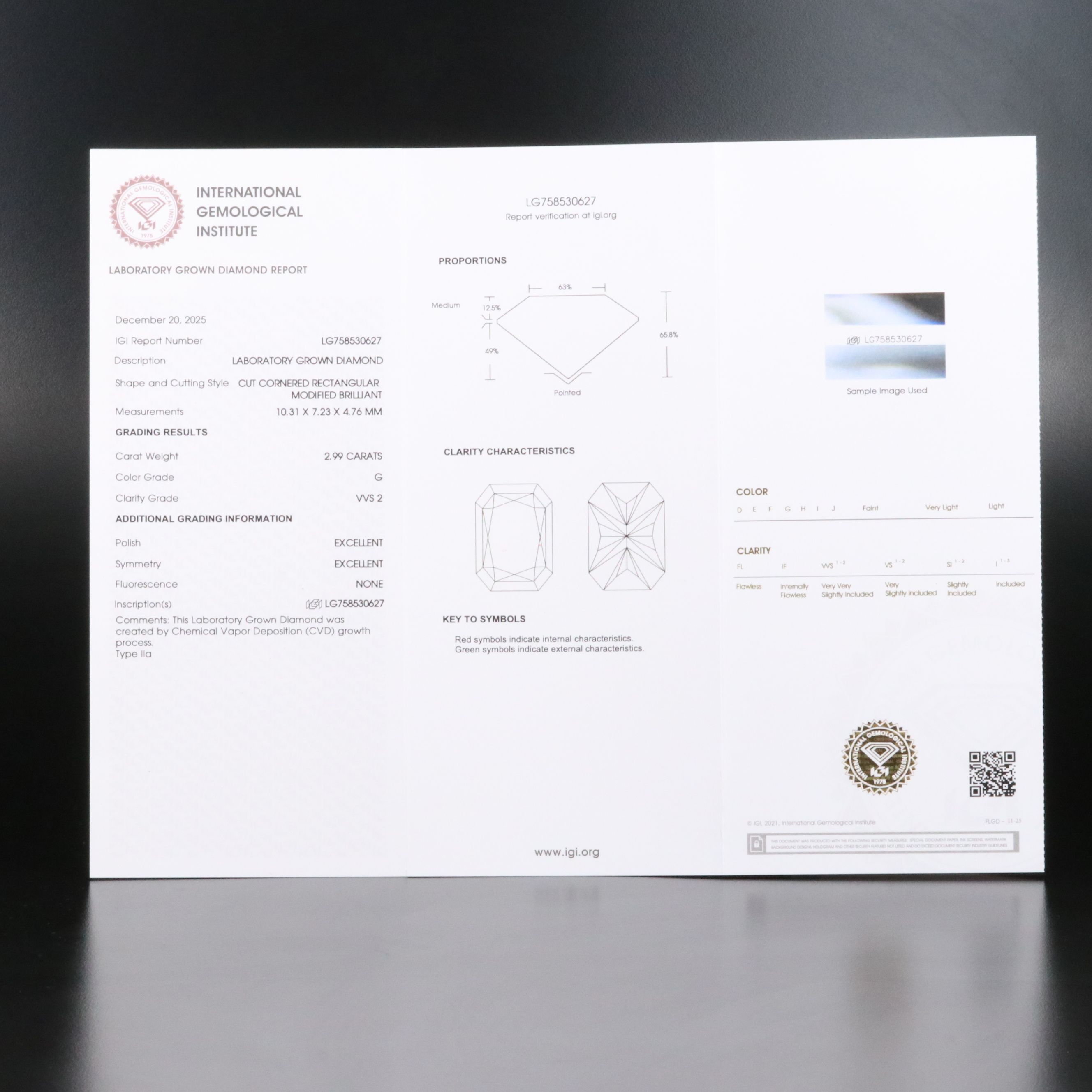 Loose 2.99 CT Lab Grown Diamond with IGI Report