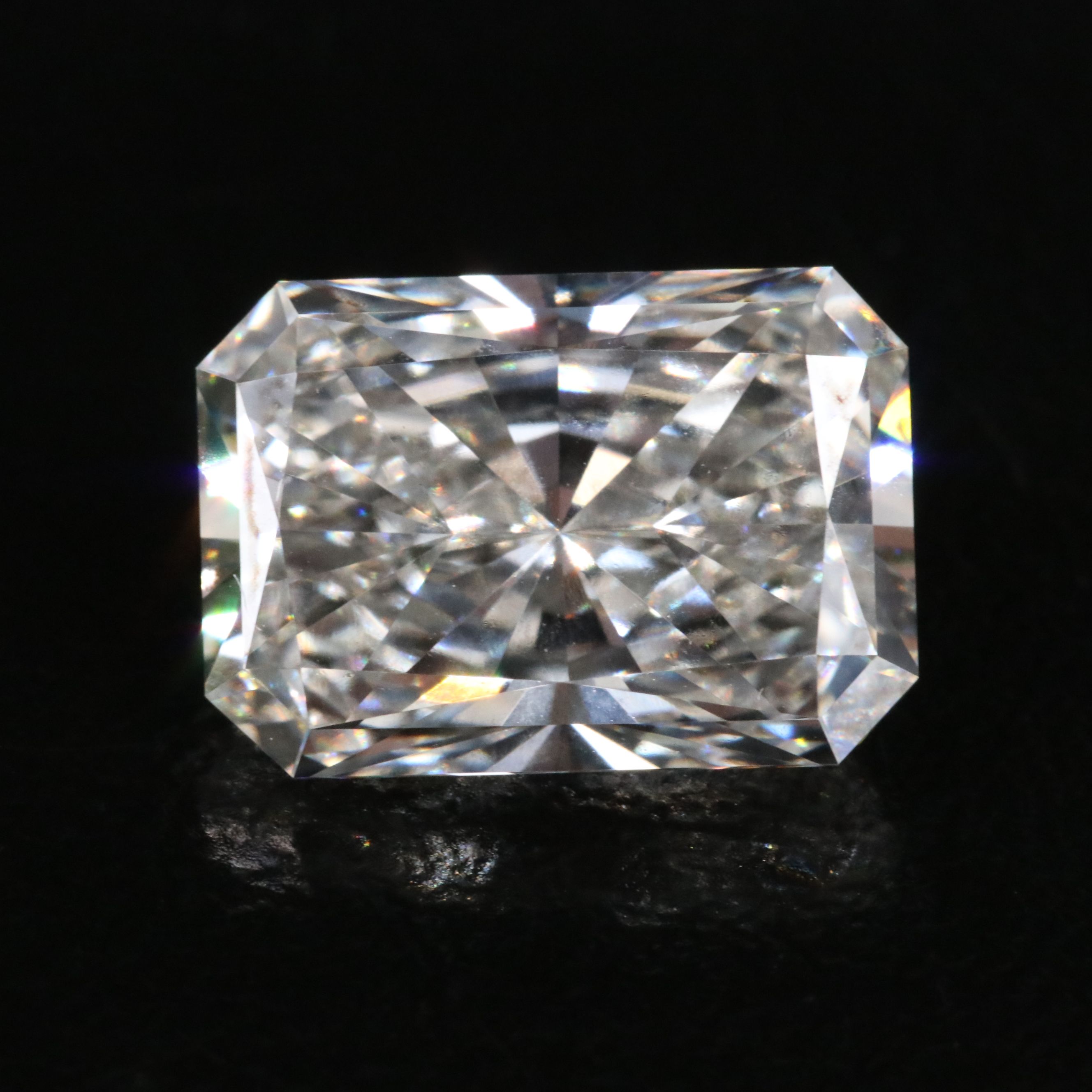 Loose 3.55 CT Lab Grown Diamond with IGI Report