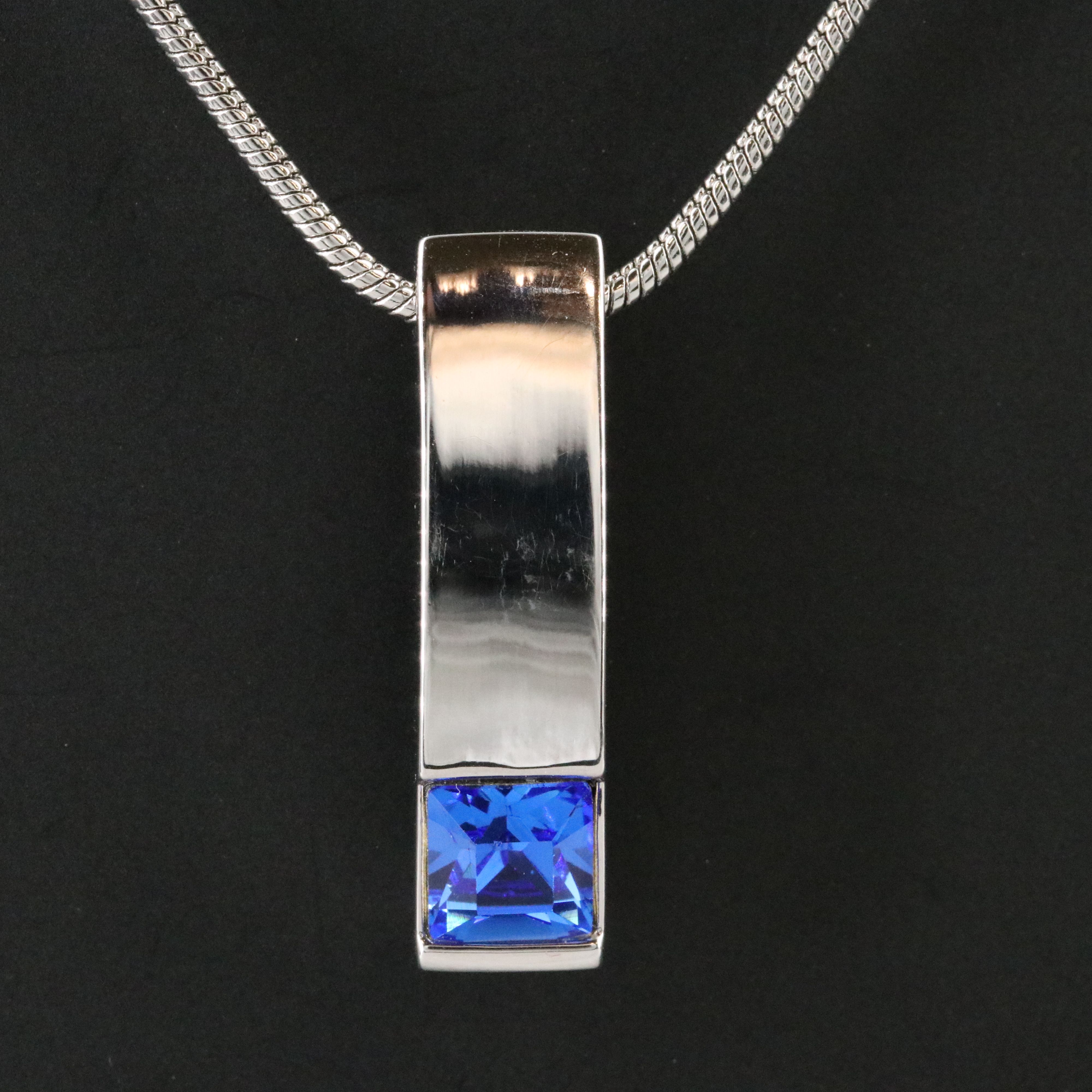 Rhinestone Pendant Necklace
