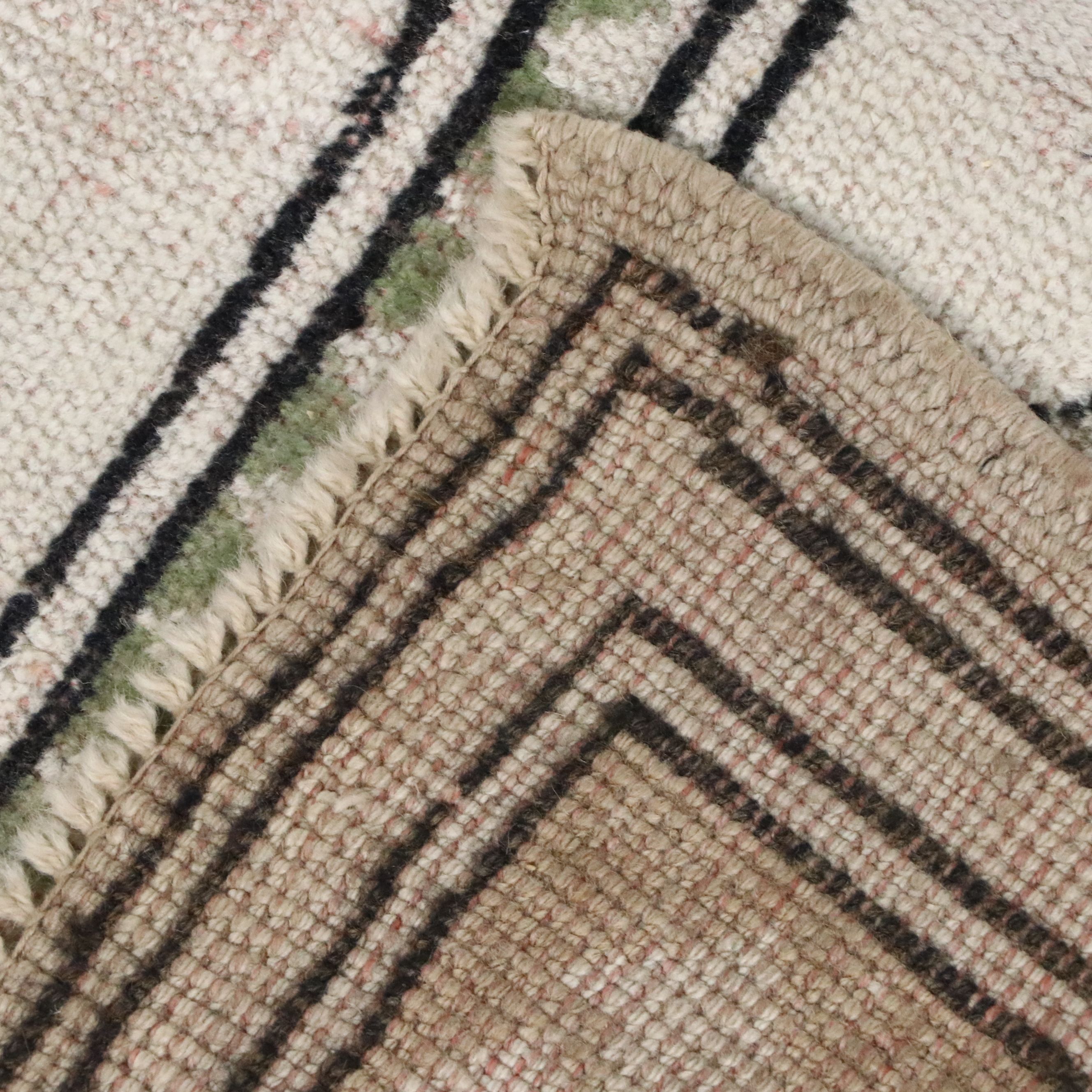 5'6 x 8'11 Hand-Knotted Turkish Milas Area Rug