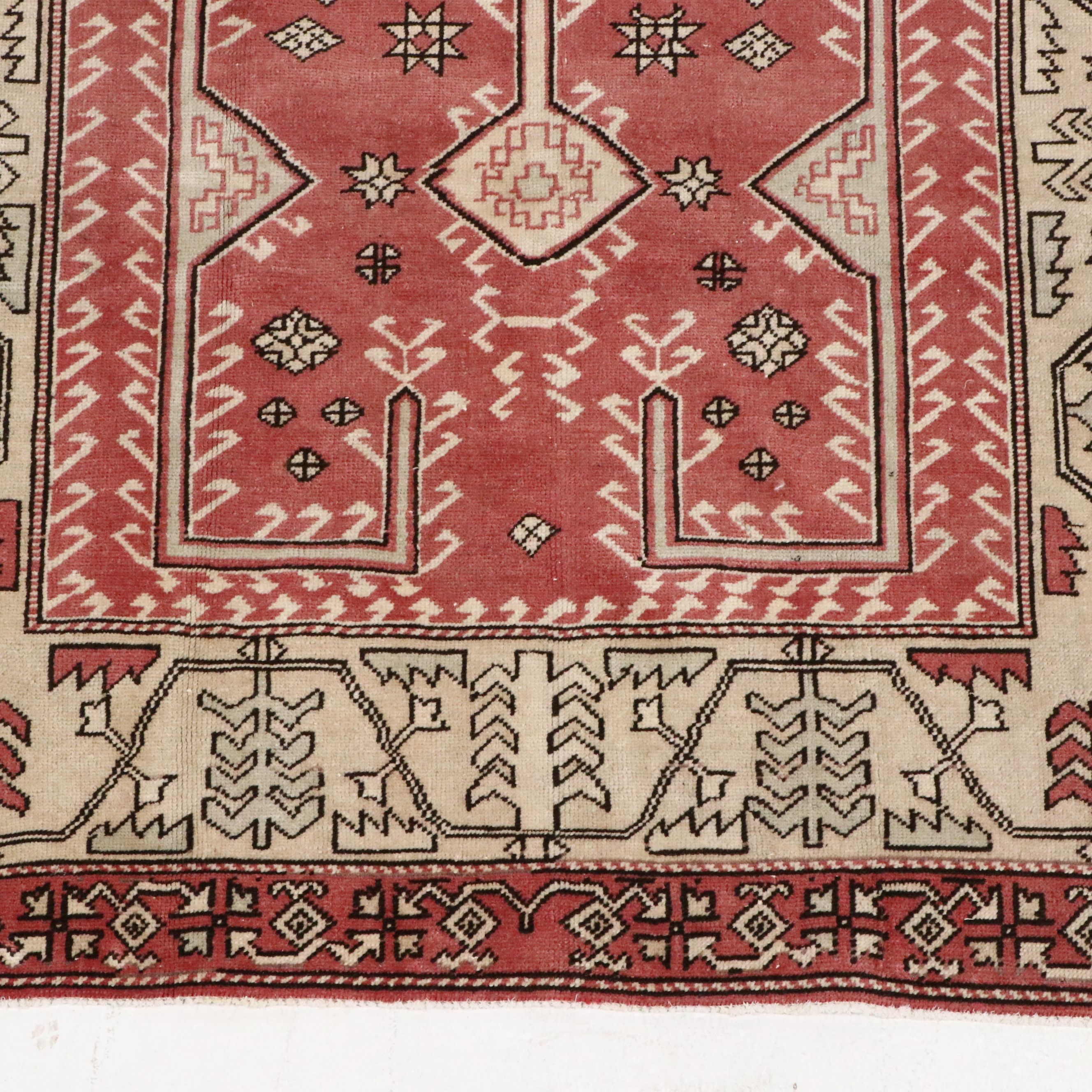 5' x 7'8 Hand-Knotted Turkish Milas Area Rug