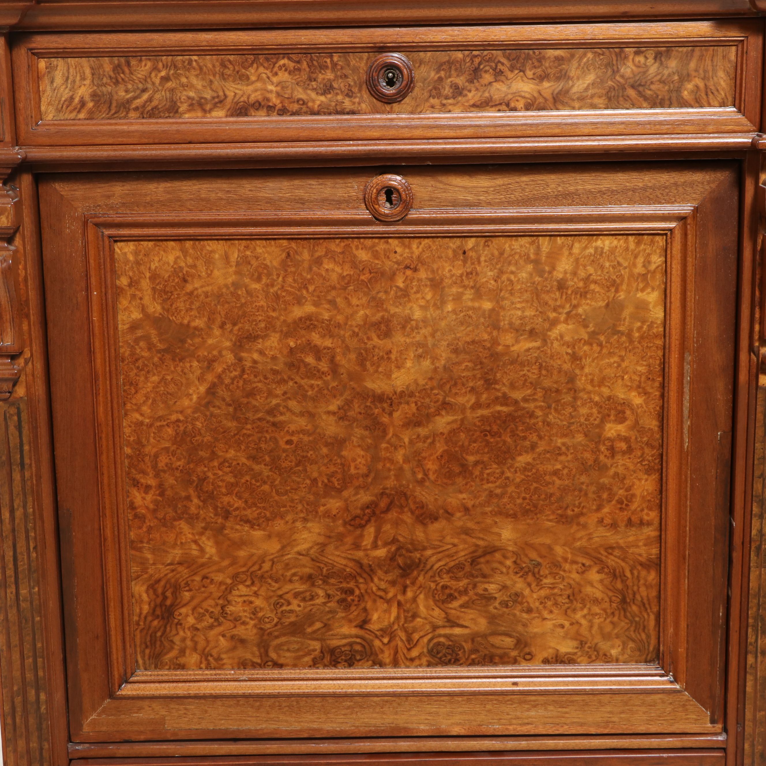 Victorian Renaissance Revival Burl Walnut Secrétaire à Abattant, Mid–Late 19th C