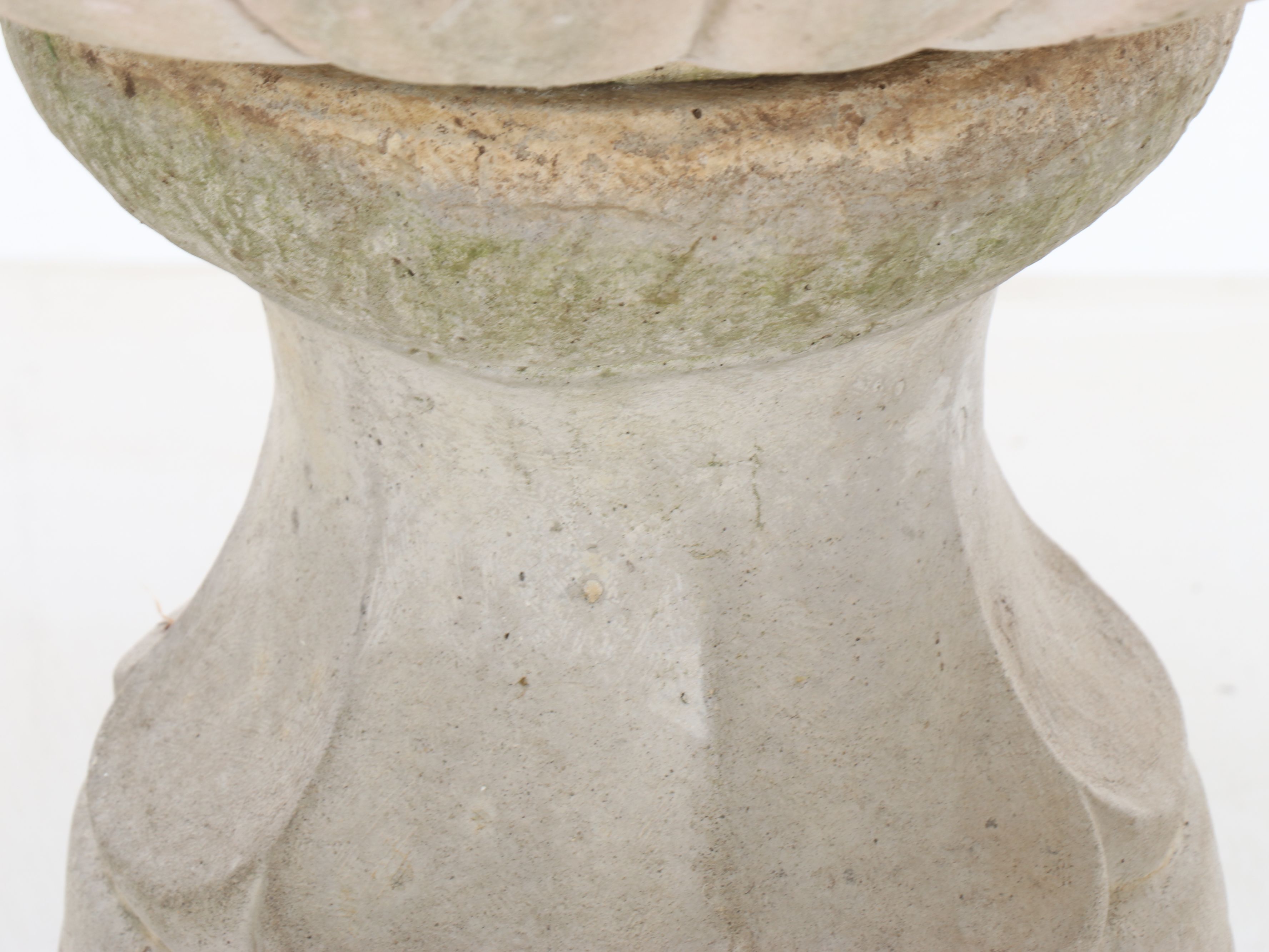 Fluted Cast Concrete Pedestal Fountain