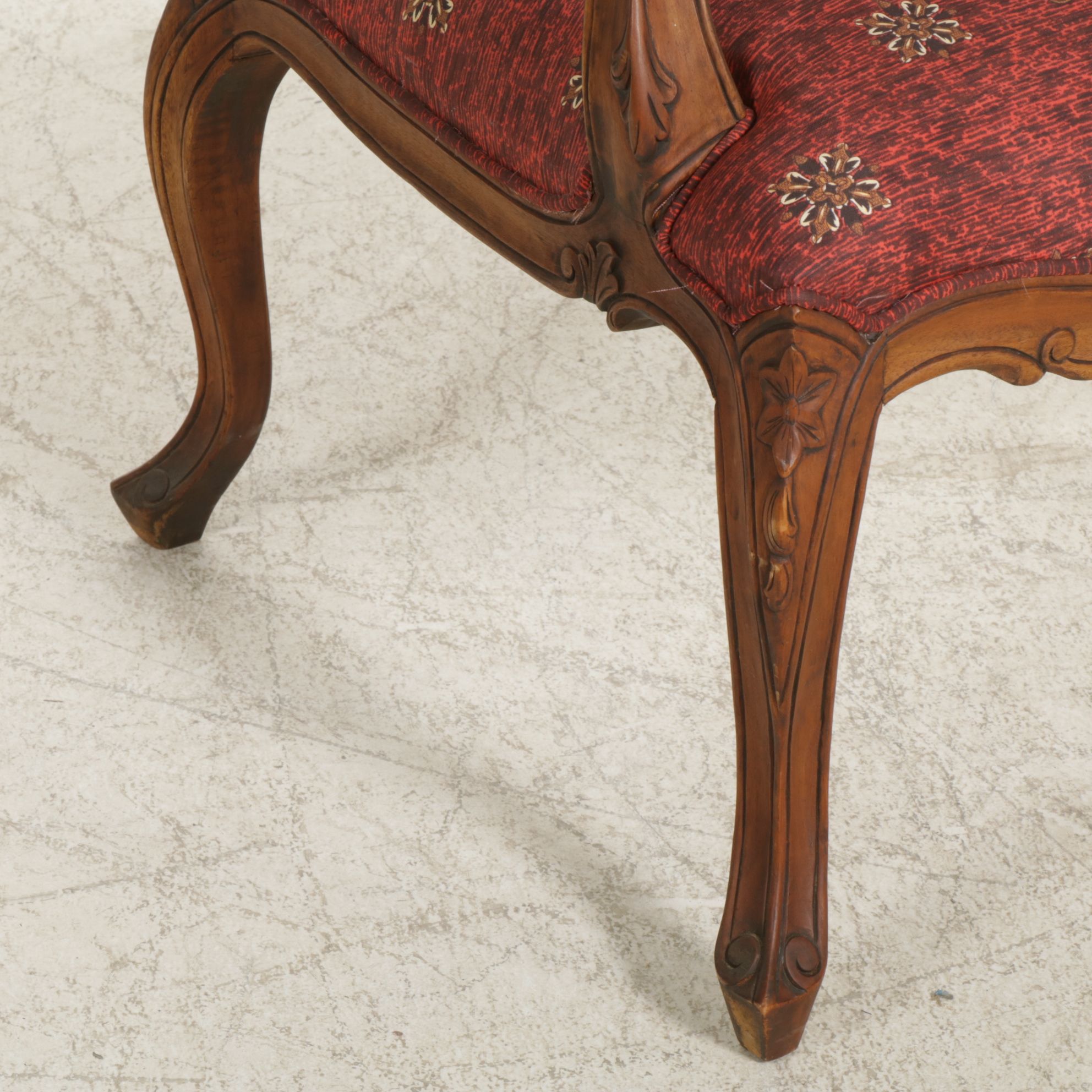 French Louis XV Style Carved Oak Wood Settee with Floral Red Upholstery