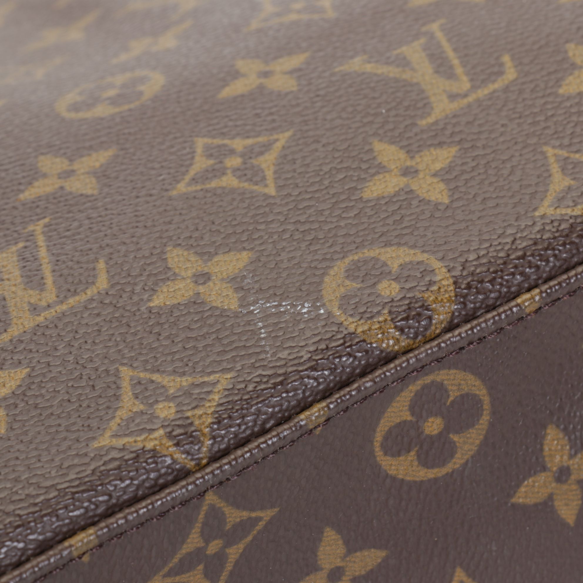 Louis Vuitton Monogram Looping GM Shoulder Bag in Monogram Canvas & Leather