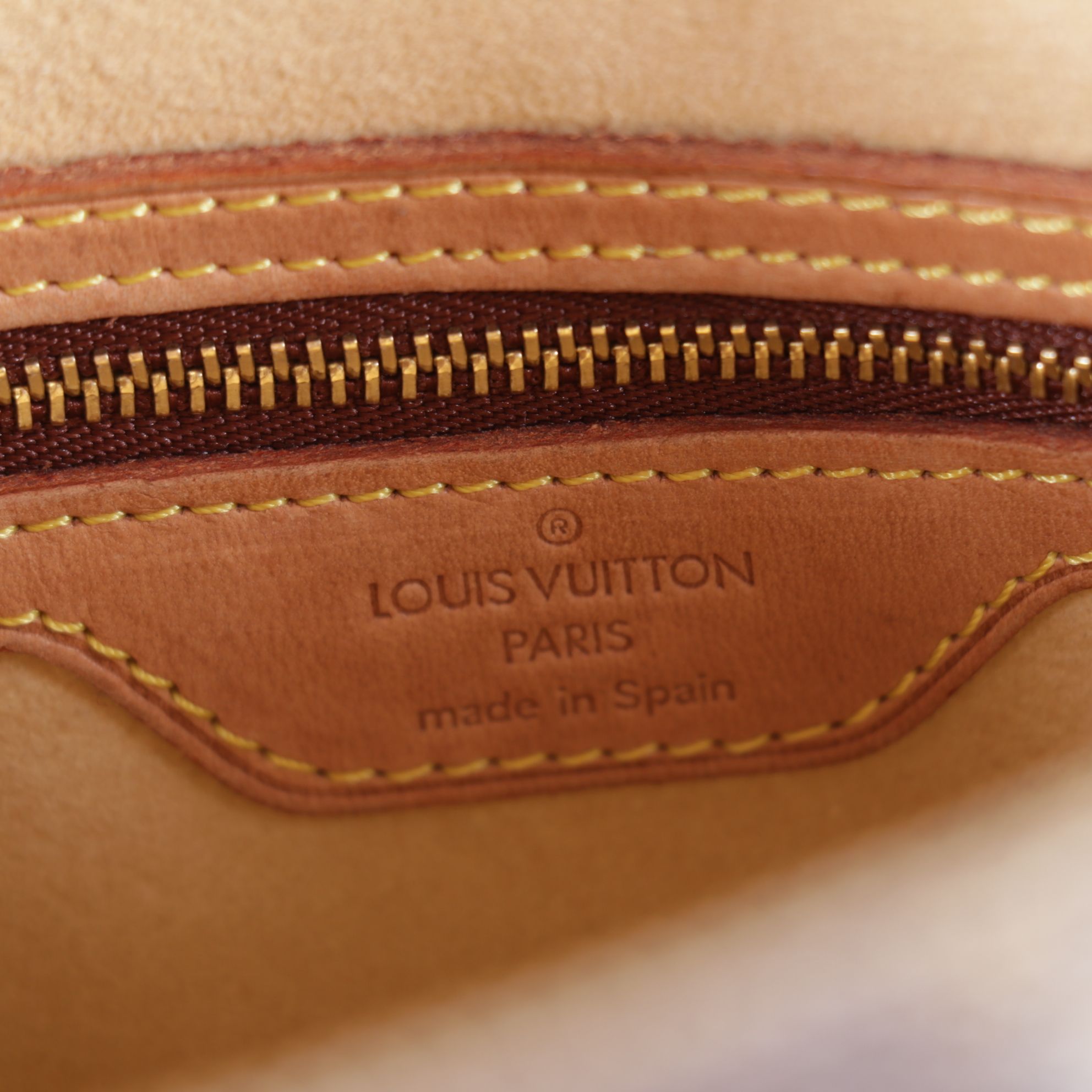Louis Vuitton Monogram Looping GM Shoulder Bag in Monogram Canvas & Leather