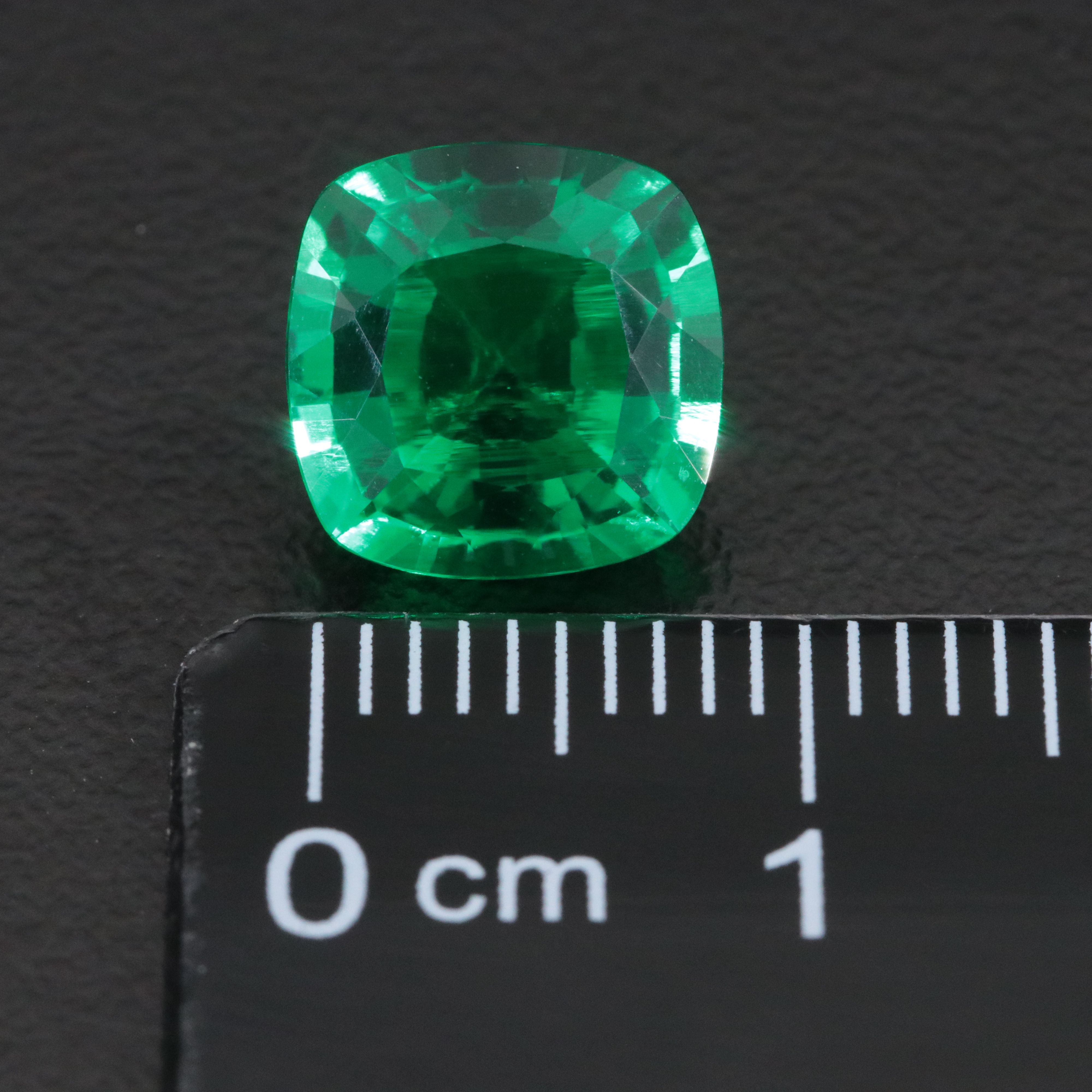 Loose 2.79 CT Lab Grown Emerald
