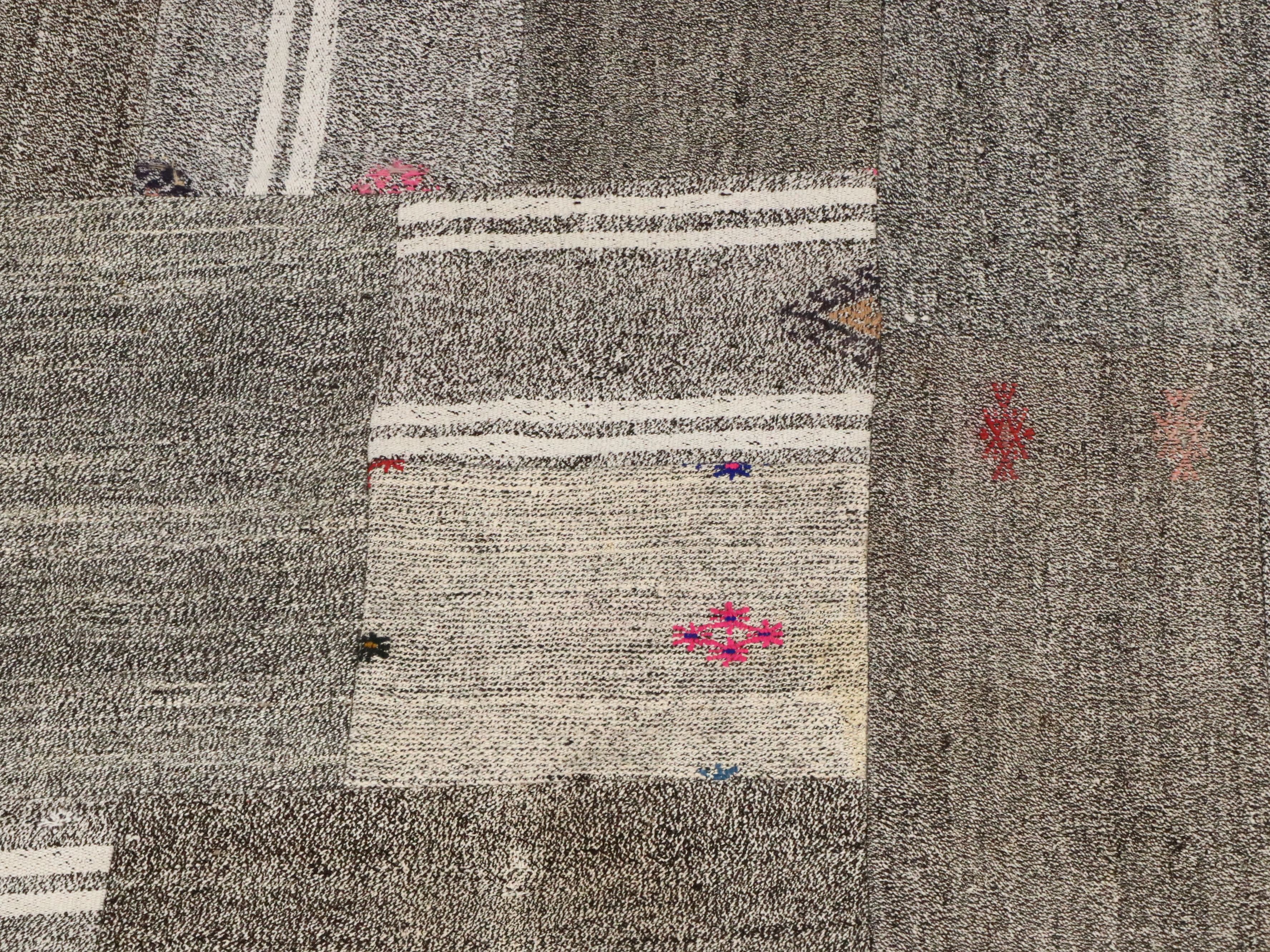 9'9 x 13' Handmade Turkish Patchwork Room Sized Rug