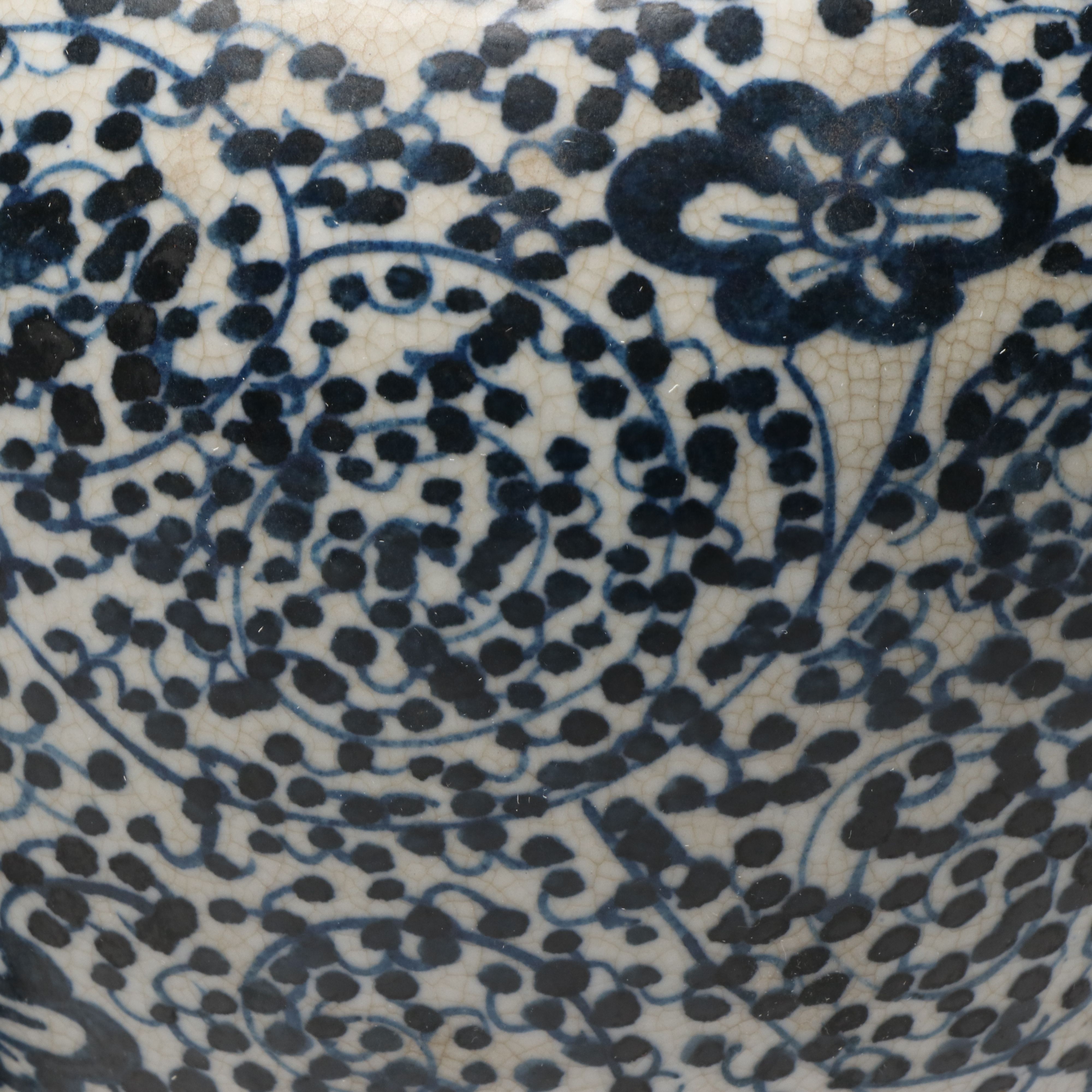 Pair of Chinese Blue and White Curly Vine Porcelain Ginger Jars